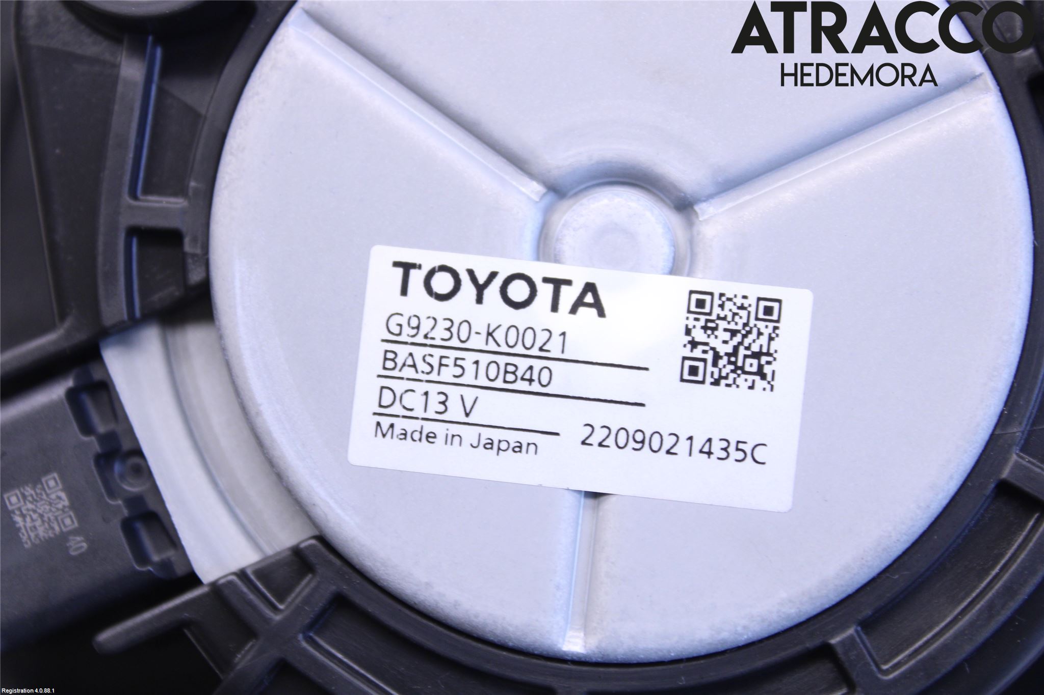 Toyota YARIS CROSS XP21 21- Kylfläkt El