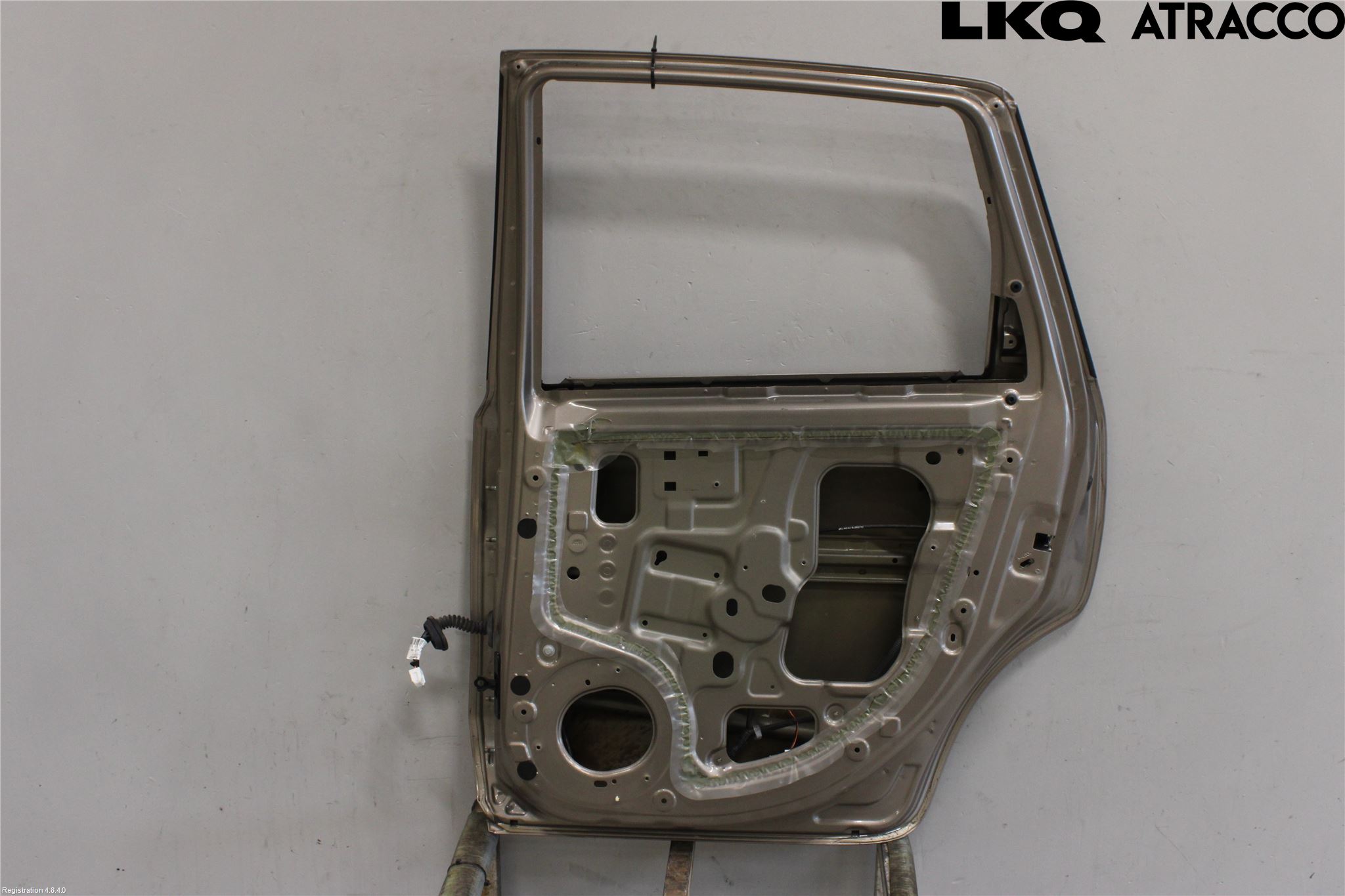 Nissan NOTE E11 06-14 Dörr Bak Höger