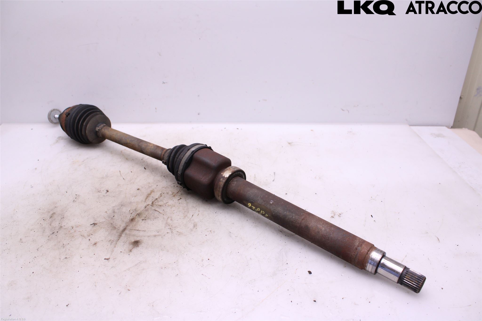 Volvo V60 11-13 Drivaxel Fram Höger