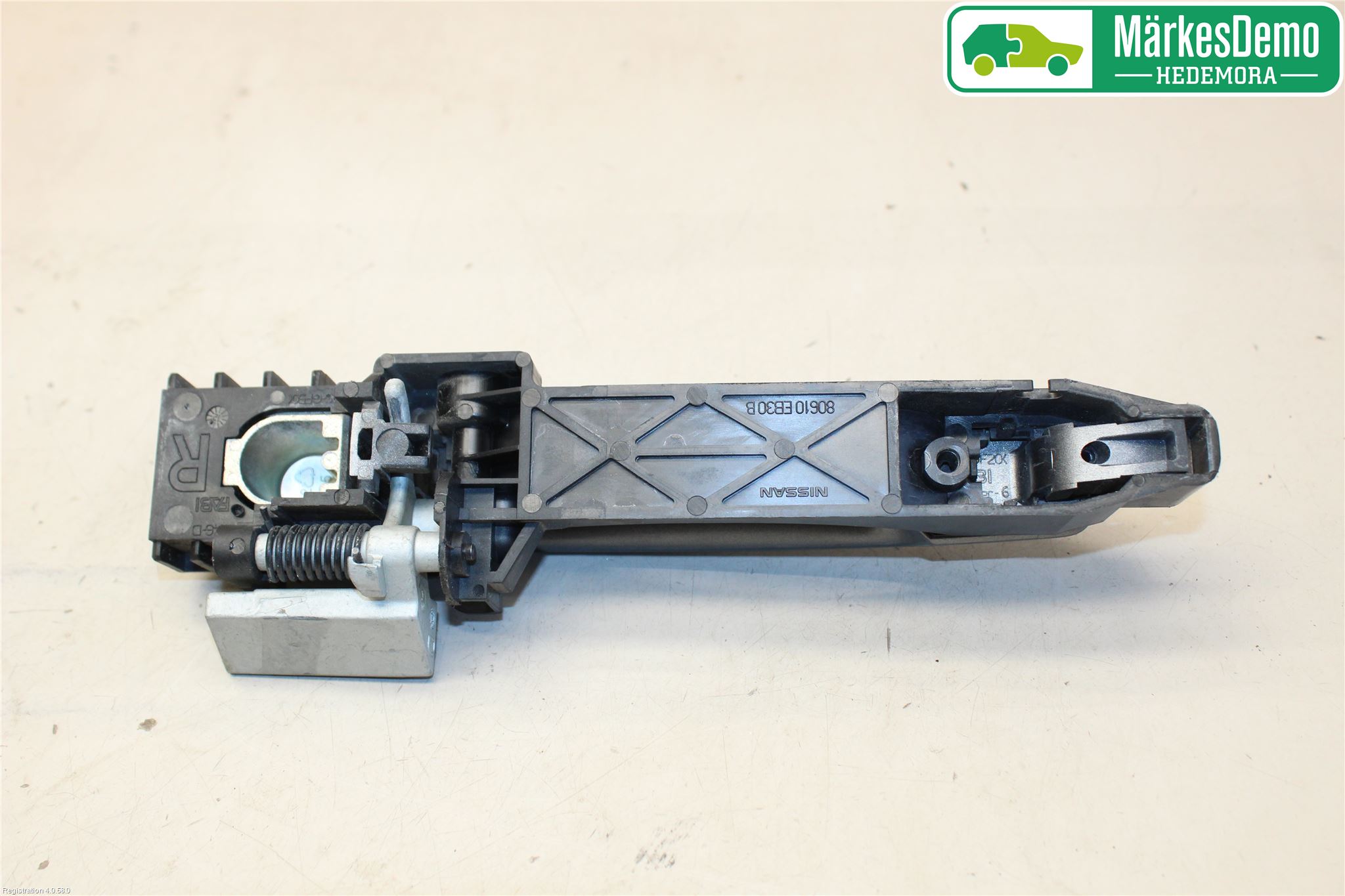 Nissan QASHQAI 10-14 Dörrhandtag Yttre Hö