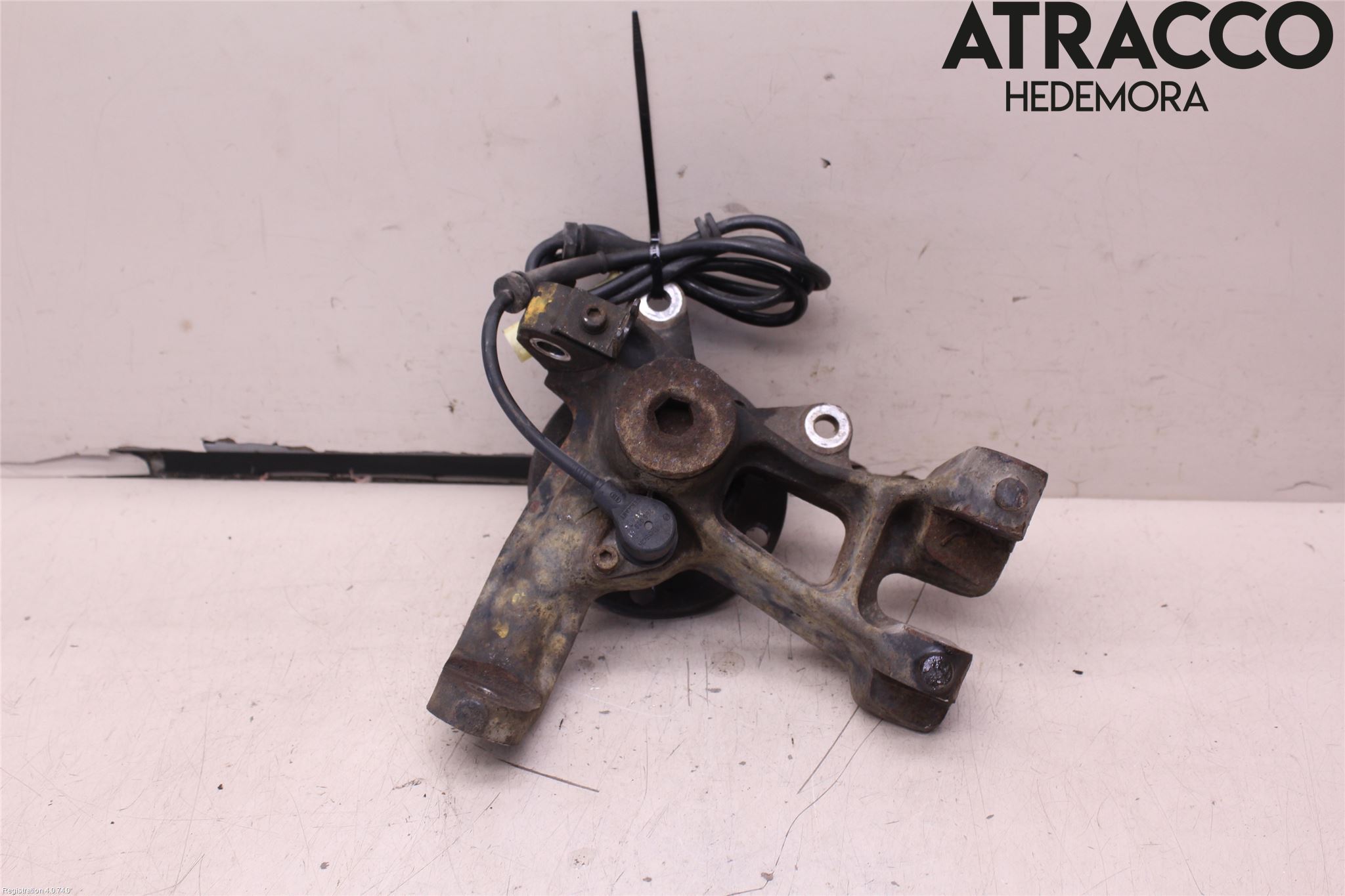 Alfa SPIDER Hjullagerhus-Spindel Hö B