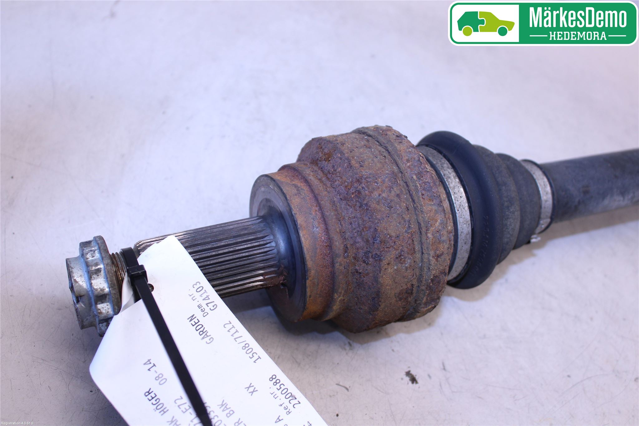 BMW X6 E71/E72   08-14 Drivaxel Bak Höger