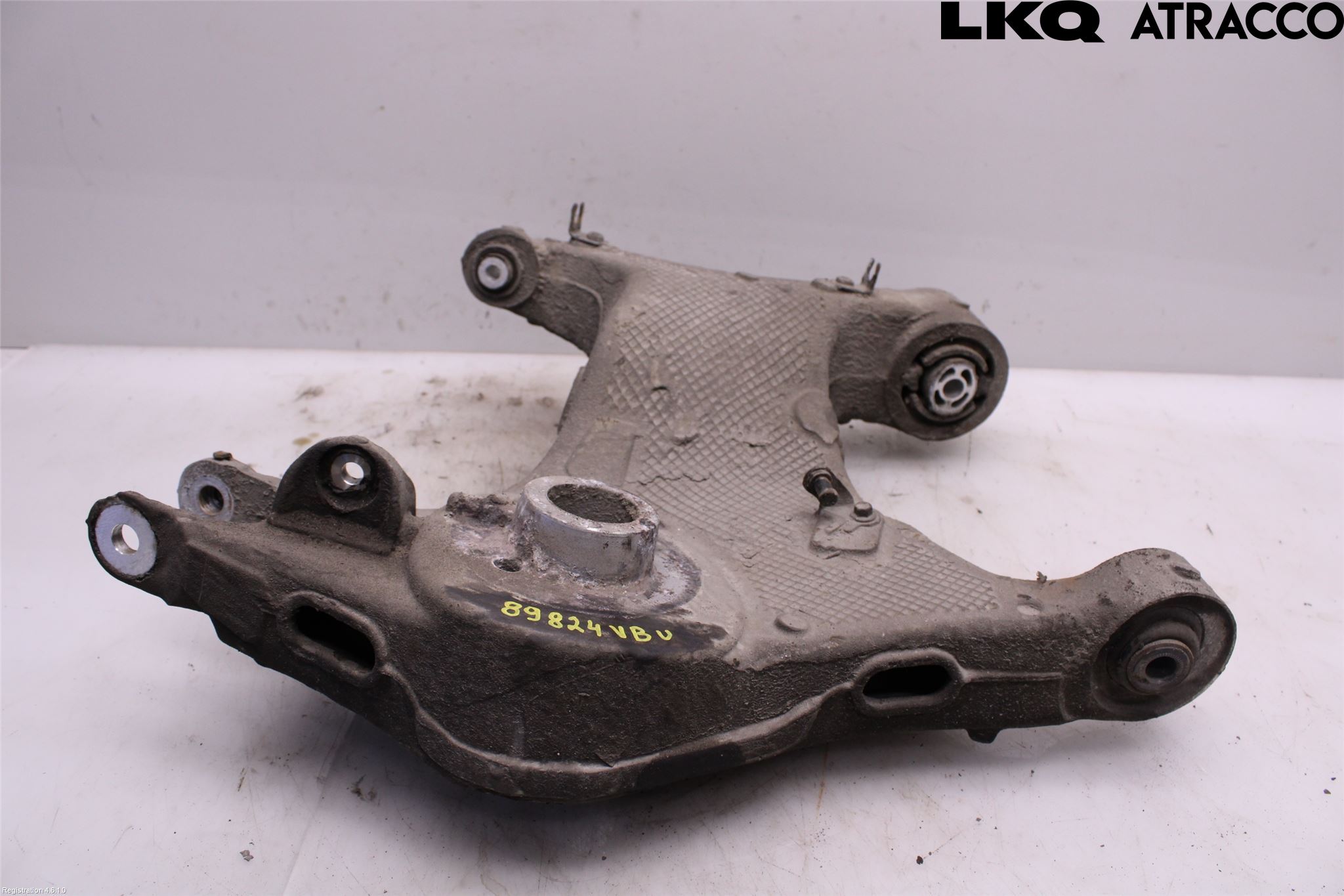 Landrover RANGE ROVER VELAR (L560) 17- Bärarm Bak Vänster