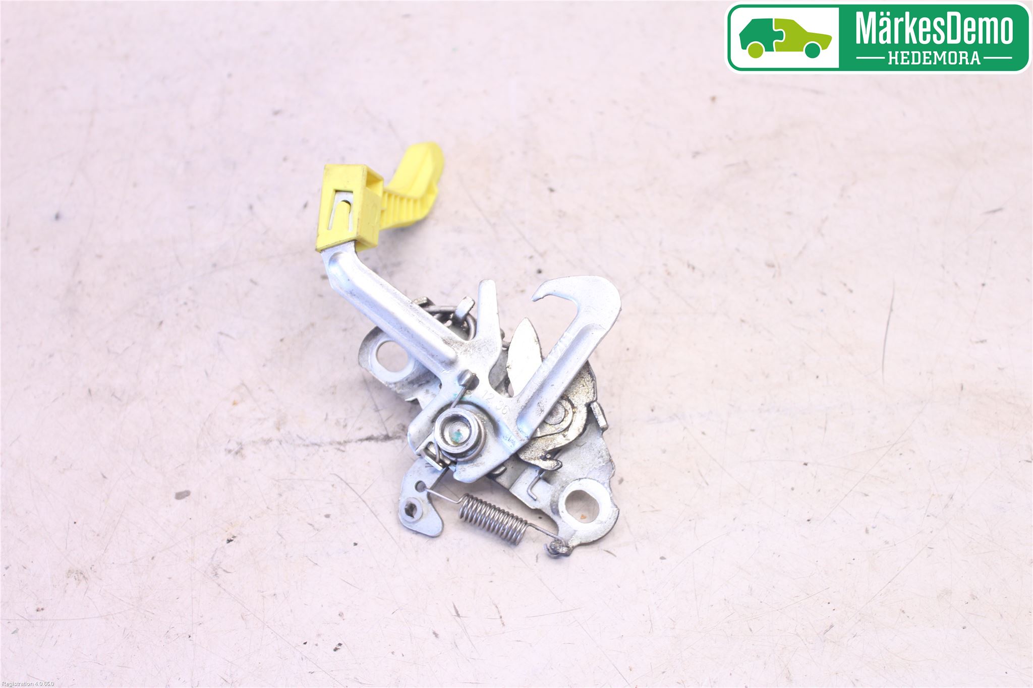 Citroen C3 PICASSO Huvlås