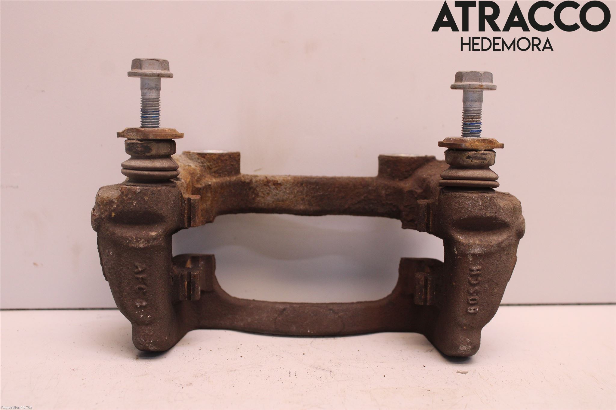 Toyota AURIS 13-19 Bromsokshållare