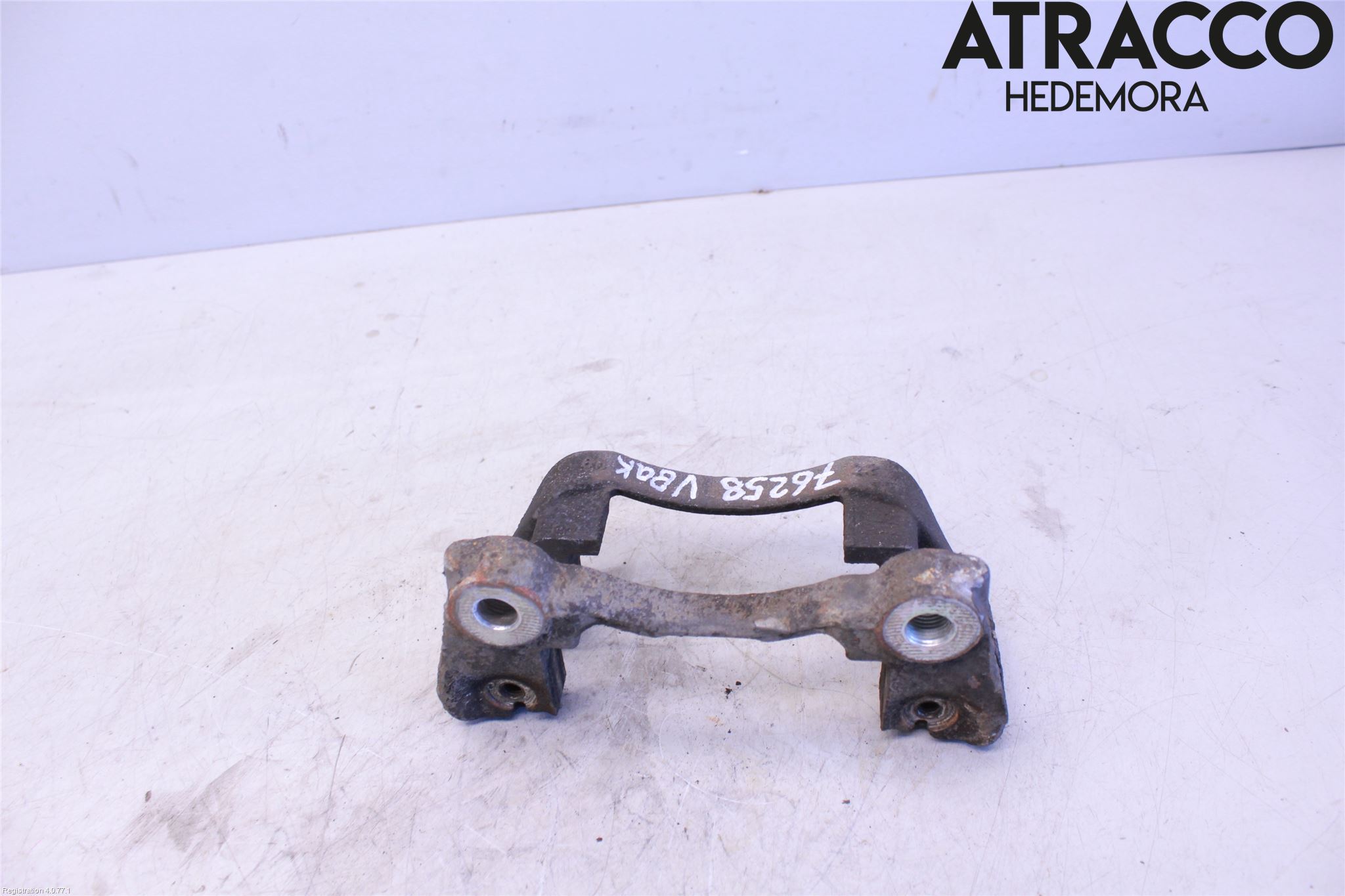 Iveco DAILY 14->> Bromsokshållare