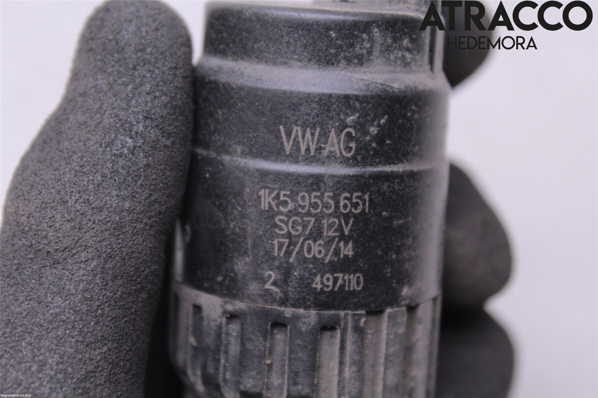 Volkswagen VW TRANSP/CARAVELLE (T5) 04-15 Spolarpump Vindruta