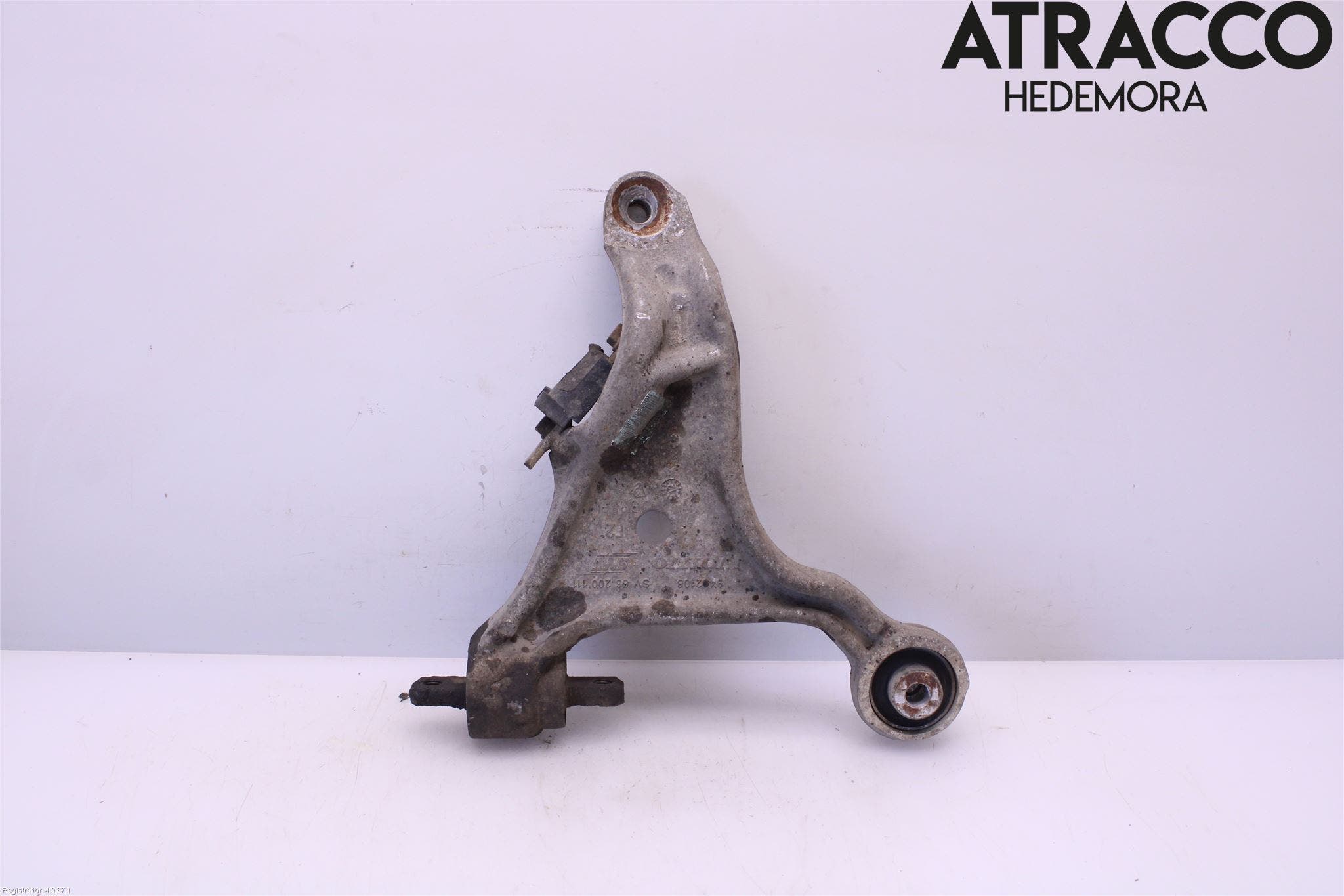 Volvo S80 99-03 Bärarm Fram Undre Hö