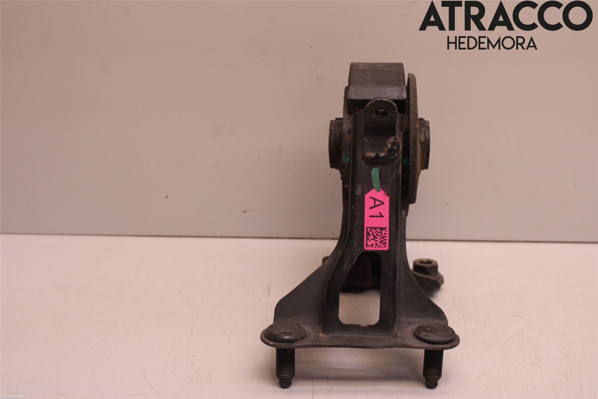 Toyota AVENSIS 16-18 Motorfäste