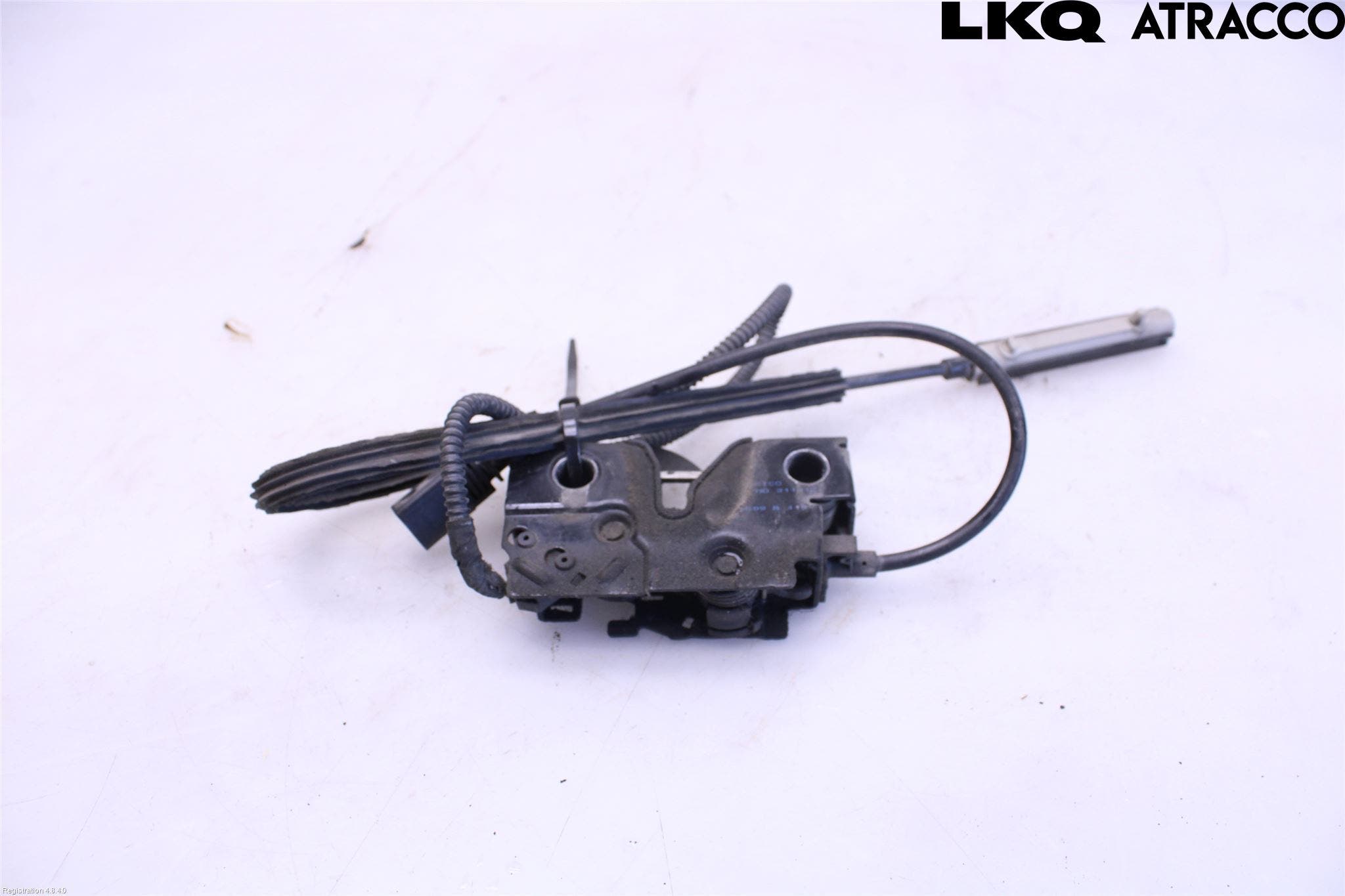 Volkswagen VW GOLF / E-GOLF VII 13-20 Huvlås