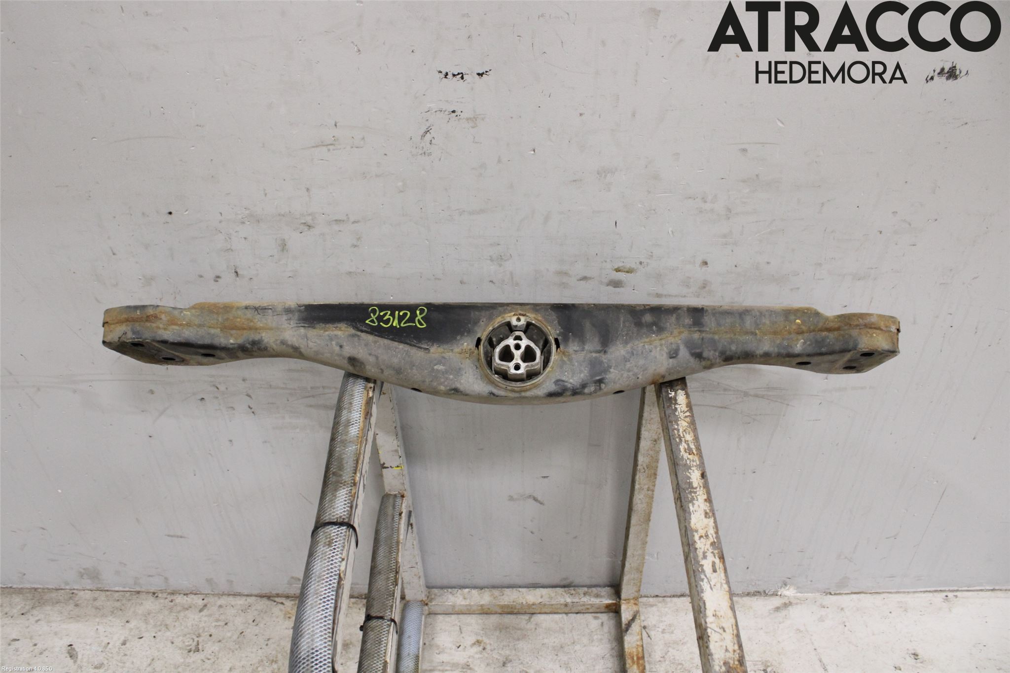 Audi Q7/SQ7 Växellådsbalk