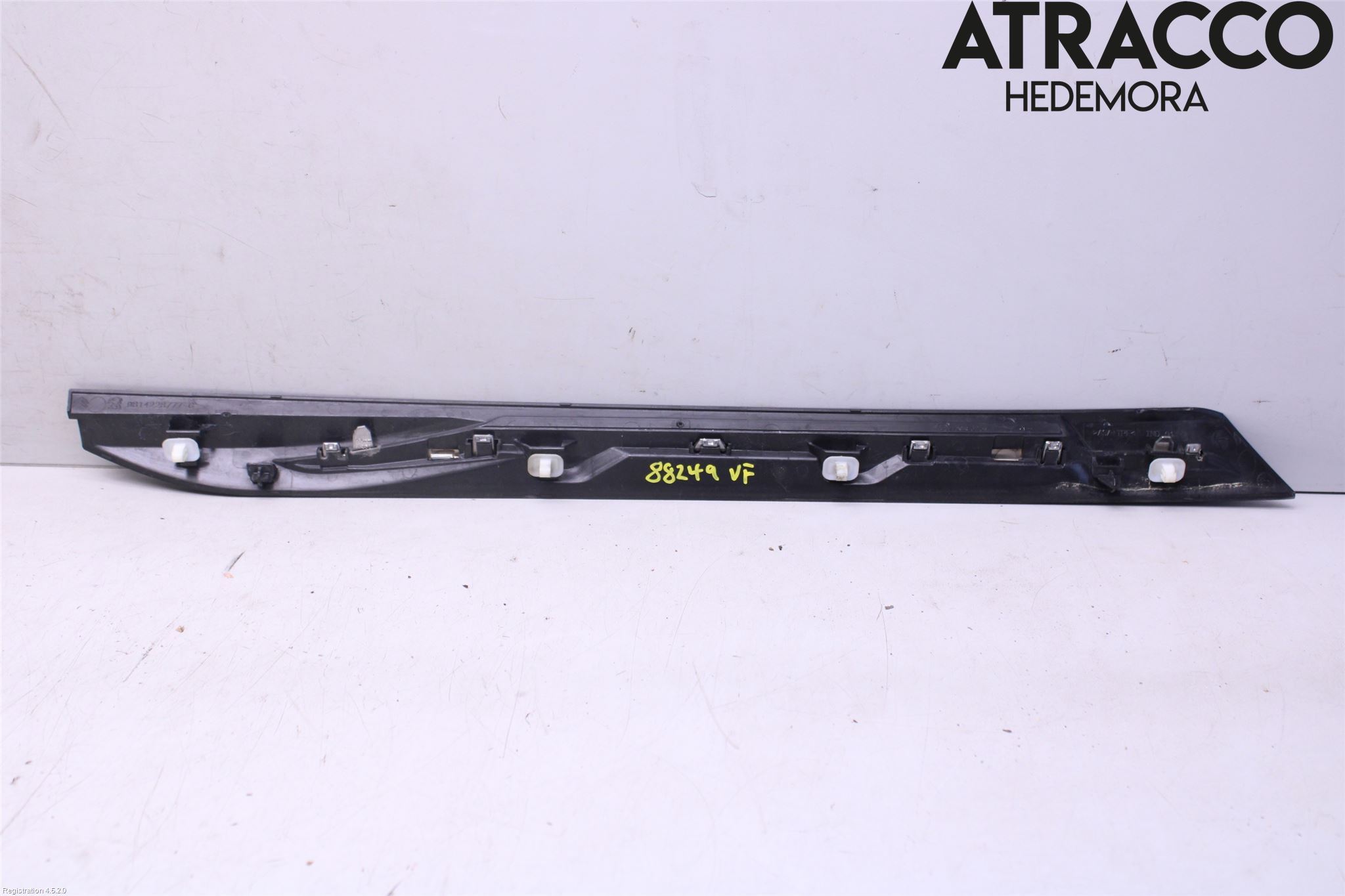 Peugeot 3008 17-24 List Framskärm Vä