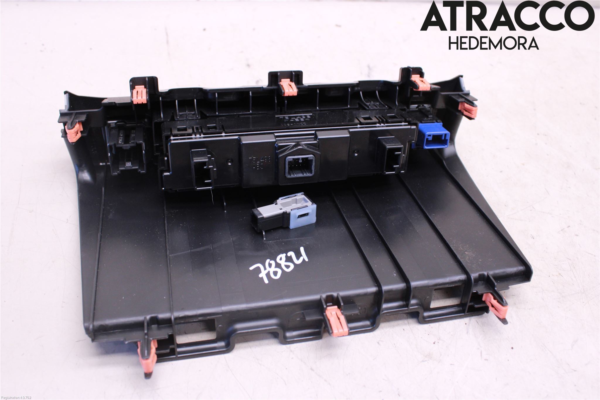 Toyota RAV4 19- Strömställare Stolvärme