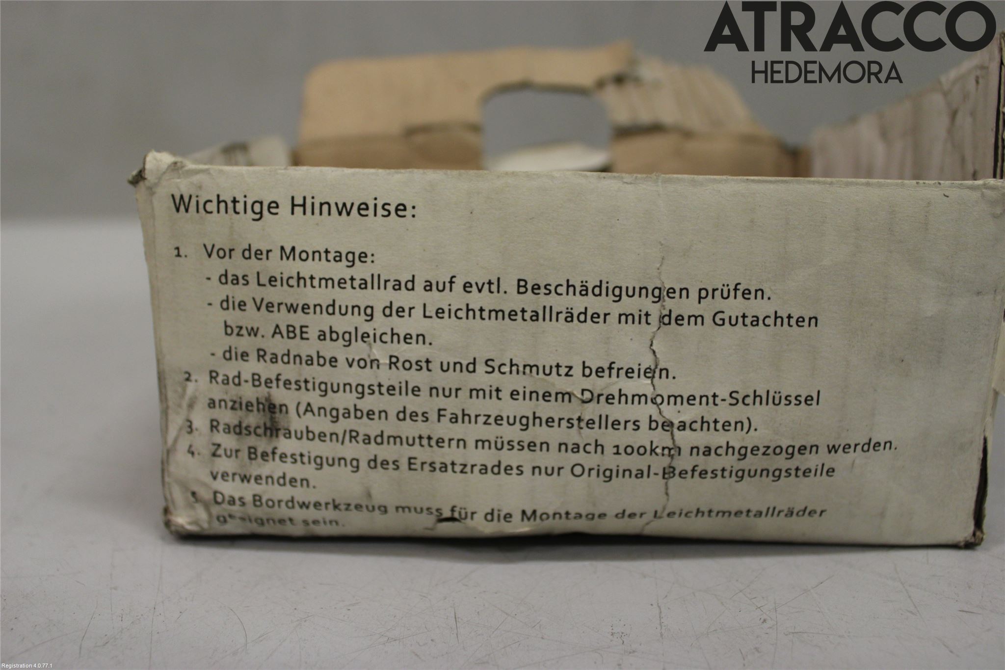 Renault MASTER III  04-10 Hjulmutter-Bult-Sats