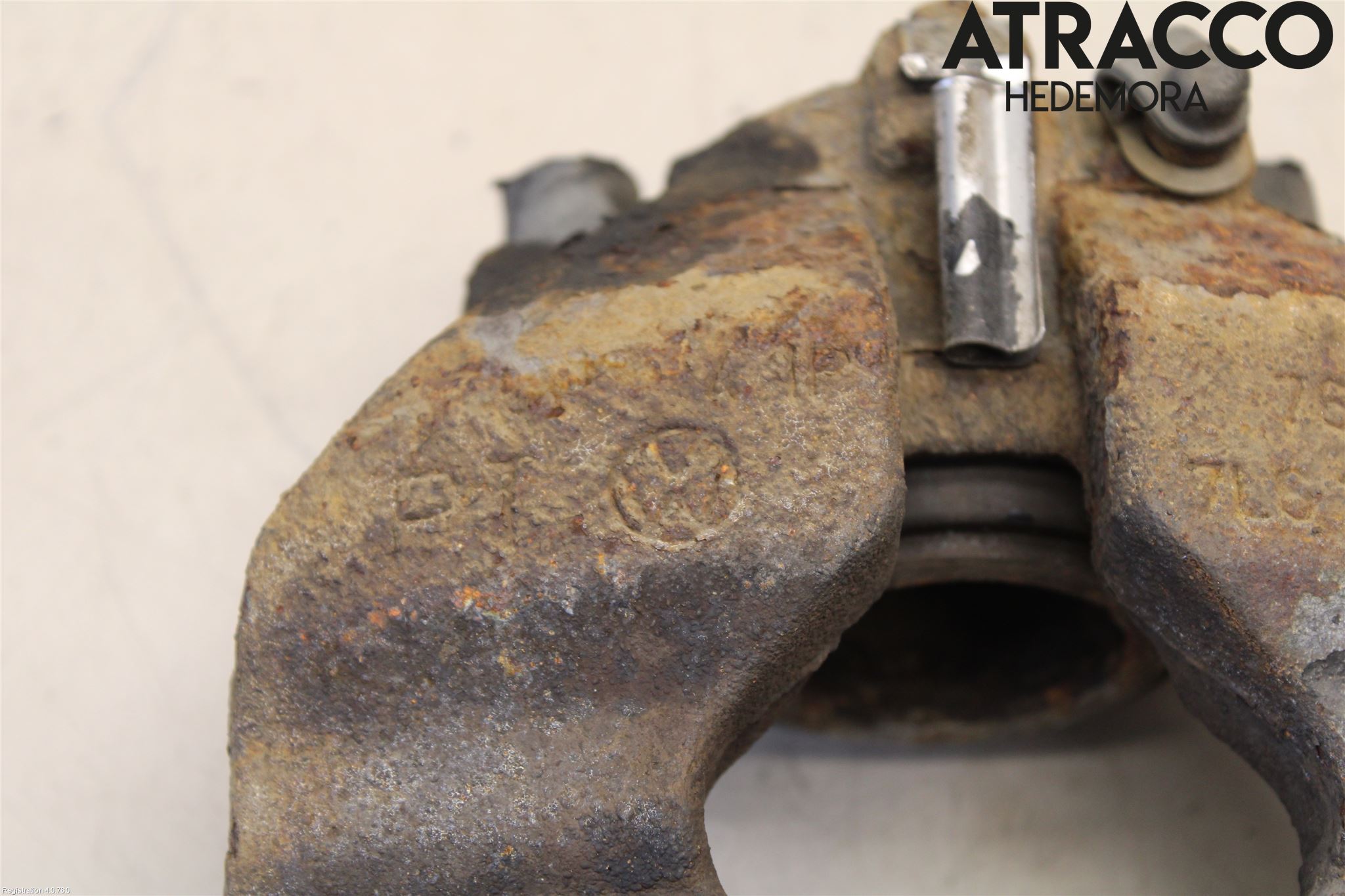 Volkswagen VW TOUAREG 7L 03-10 Bromsok Fram Vänster