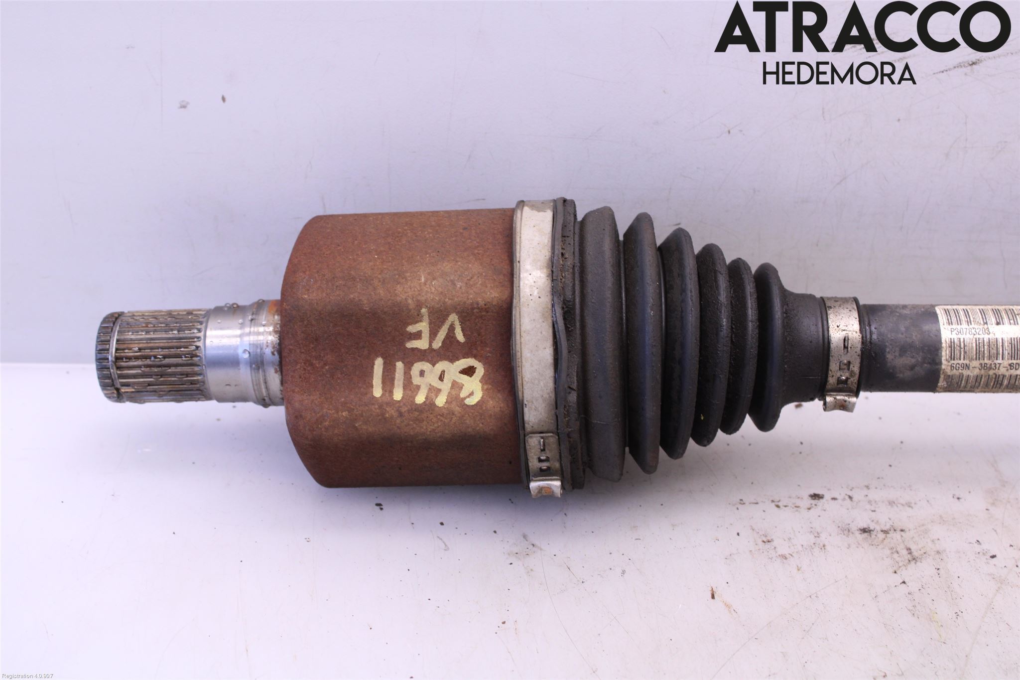 Volvo V60 11-13 Drivaxel Fram Vänster