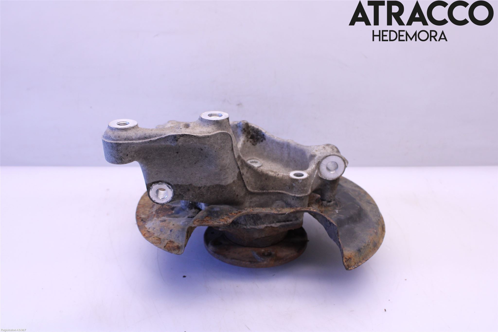 Skoda SUPERB 16-24 Hjullagerhus-Spindel Vä B