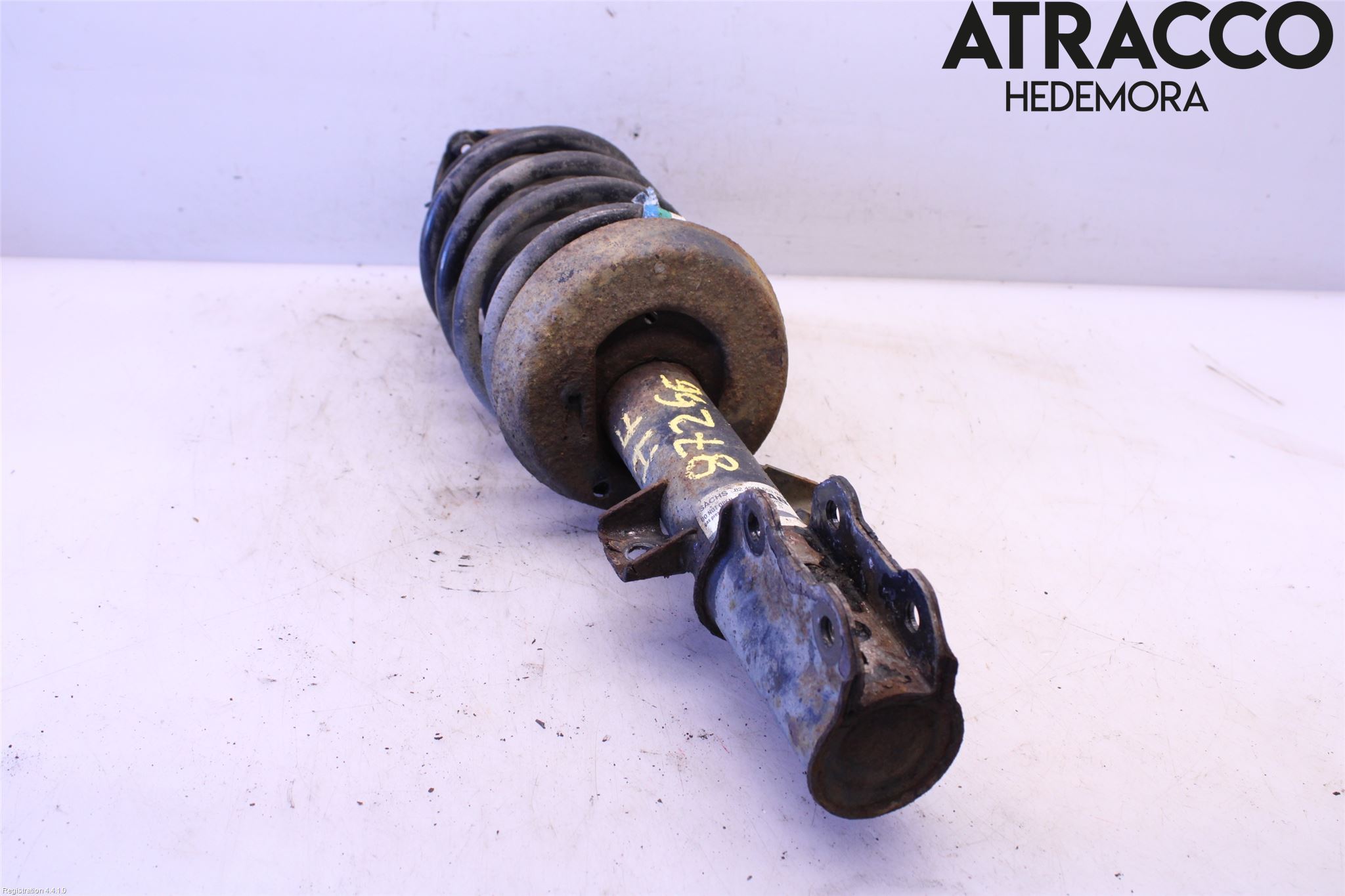 Saab 9-5 -05 Fjäderben Fram Höger