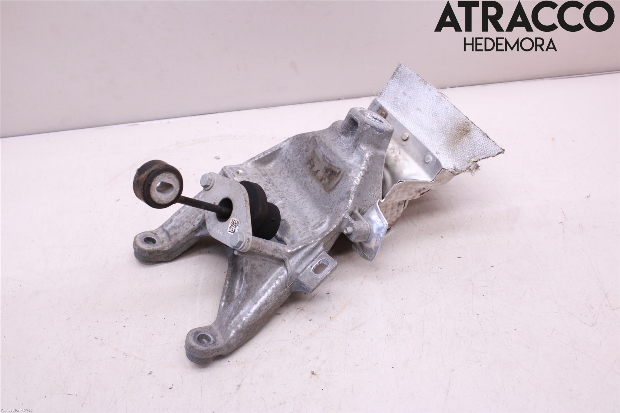 Audi A4/S4 B9 16-19 Motorfäste