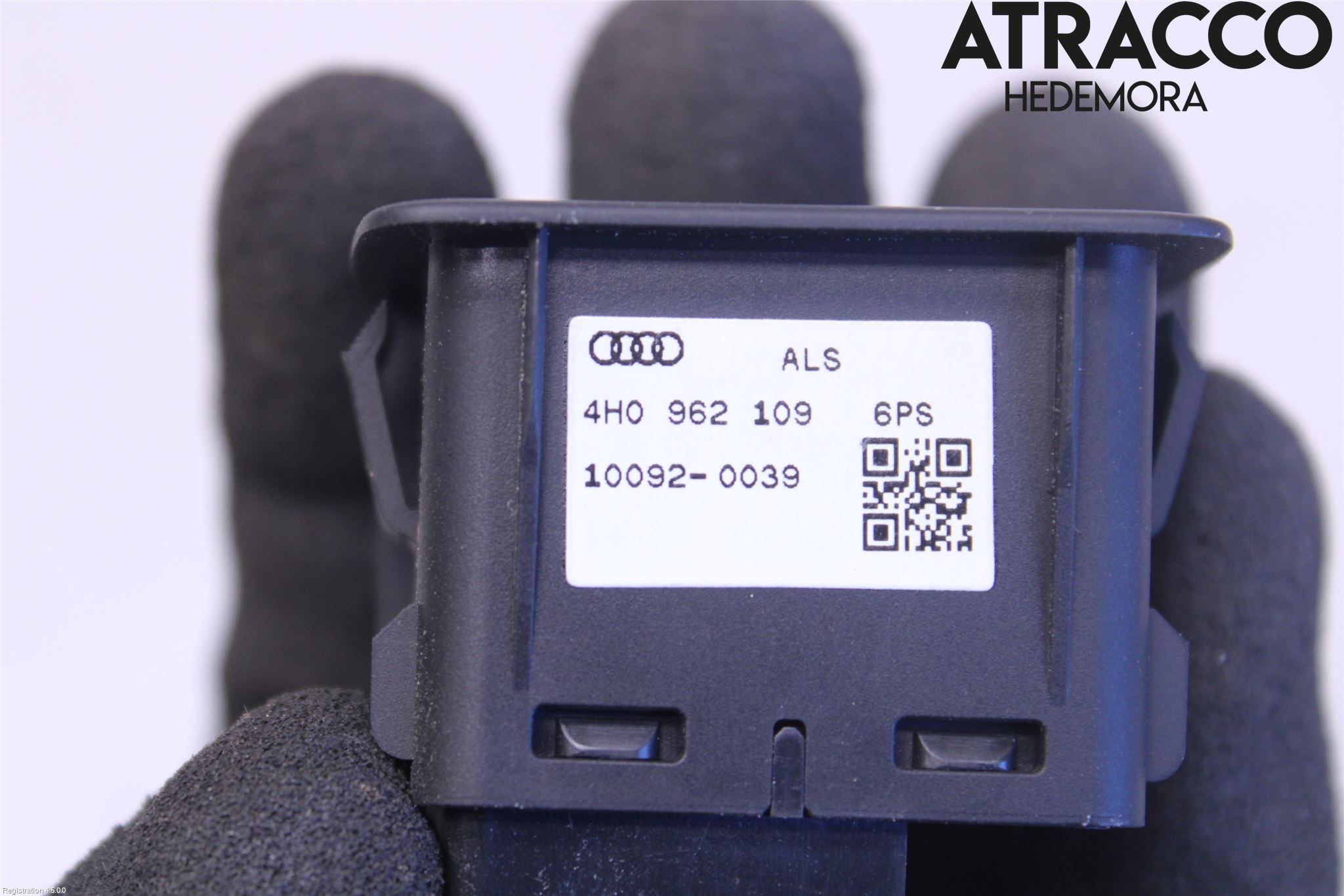 Audi A1/S1 11-18 Strömställare Fram