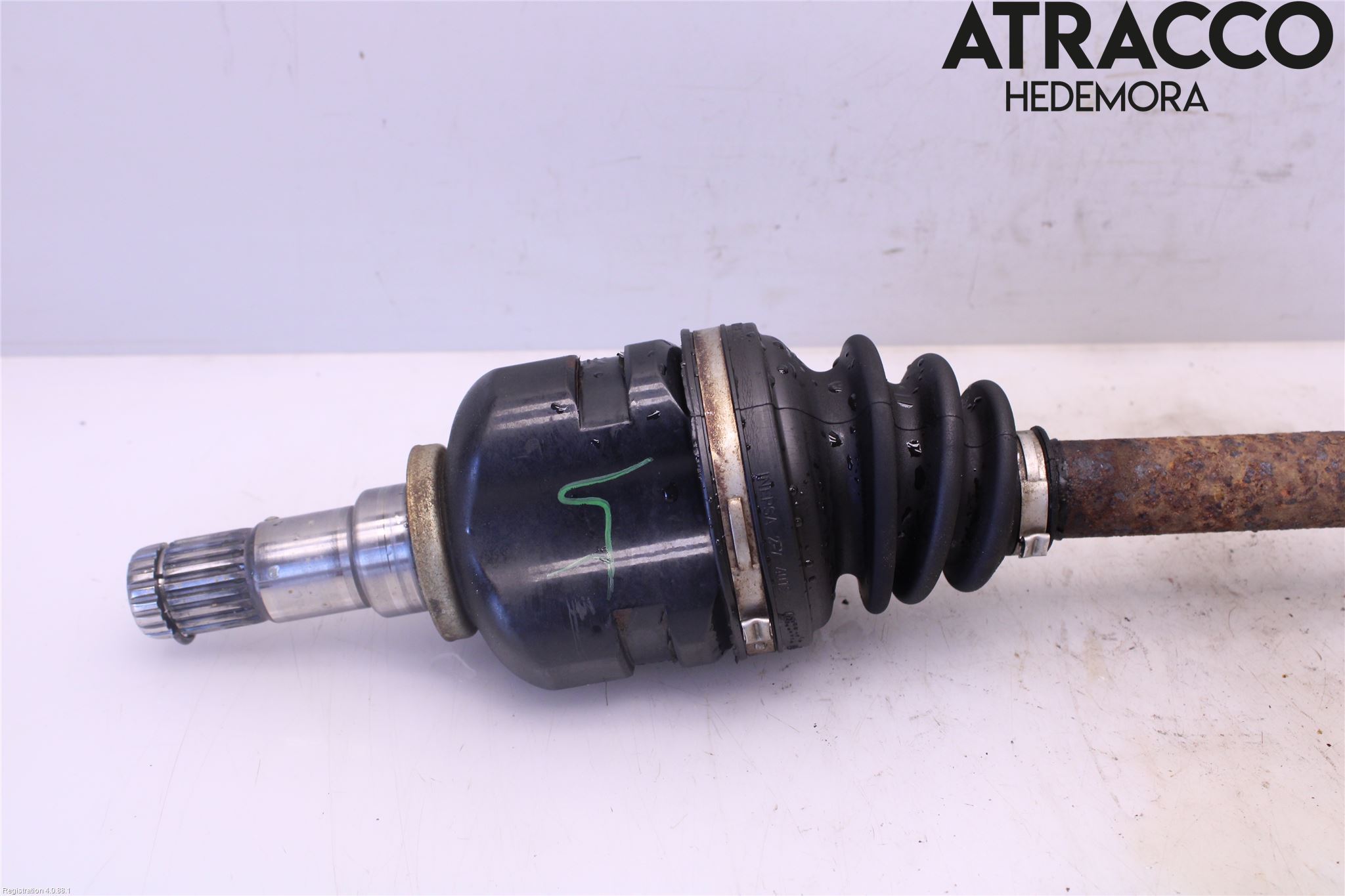 Toyota AURIS 07-09 Drivaxel Fram Vänster