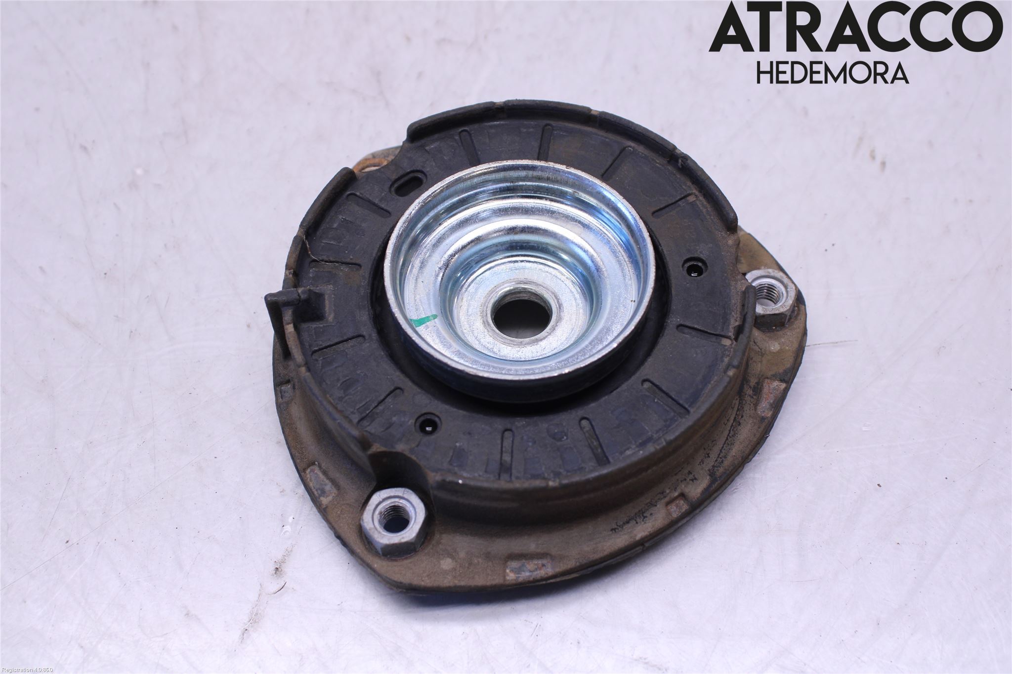 Volkswagen VW GOLF / E-GOLF VII 13-20 Fjäderbenslager Fram