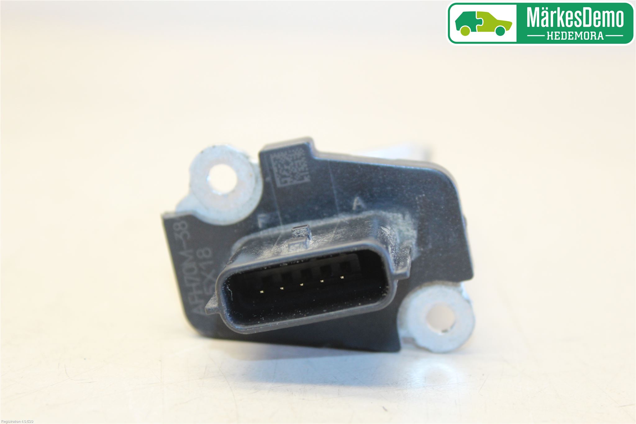 Nissan MICRA C+C Injluftmassamätare