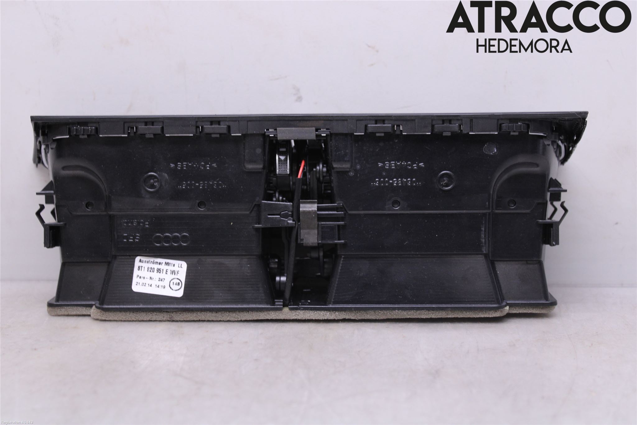 Audi A4 ALLROAD 09-16 Defrosterkanal-Munstycke