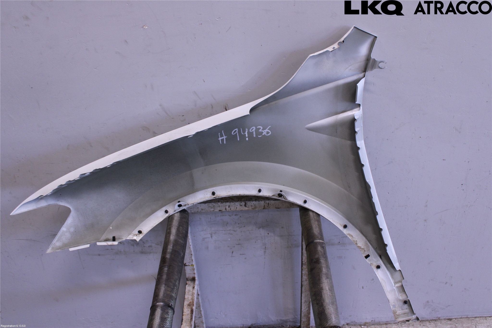 Volkswagen VW TIGUAN 16-24 Skärm Fram Höger