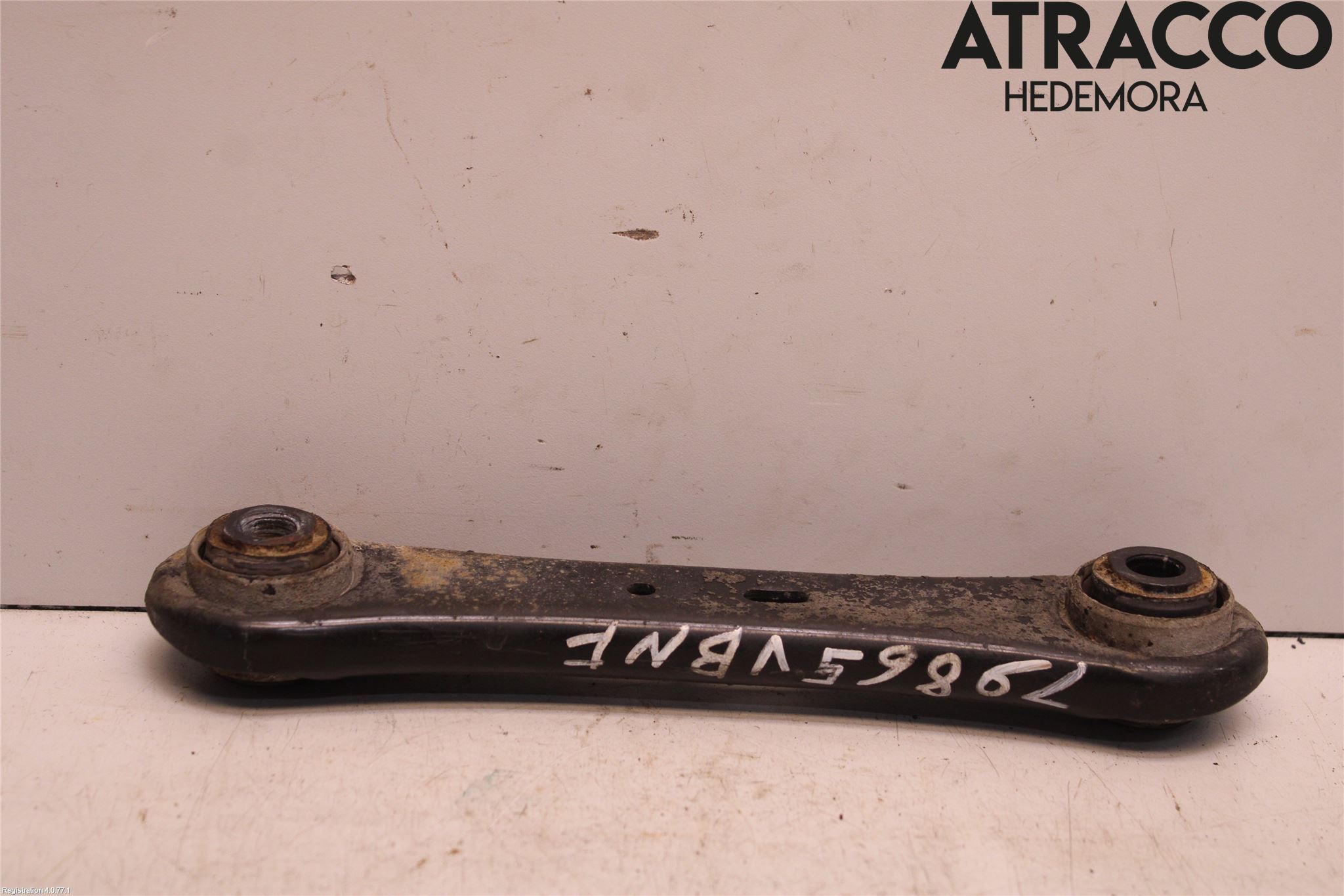 Volvo V70 14-16 Bärarm Bak Vänster