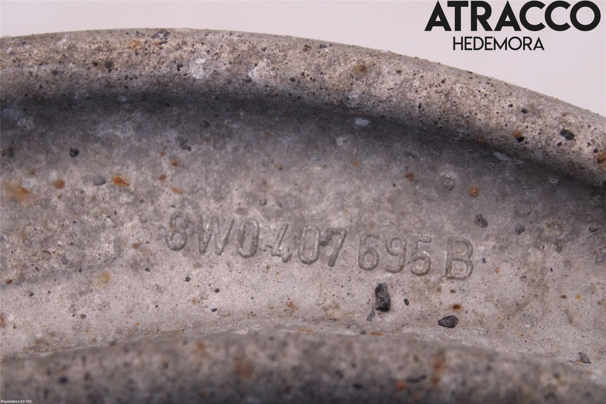 Audi A4/S4 B9 16-19 Bärarm Fram Undre Vä