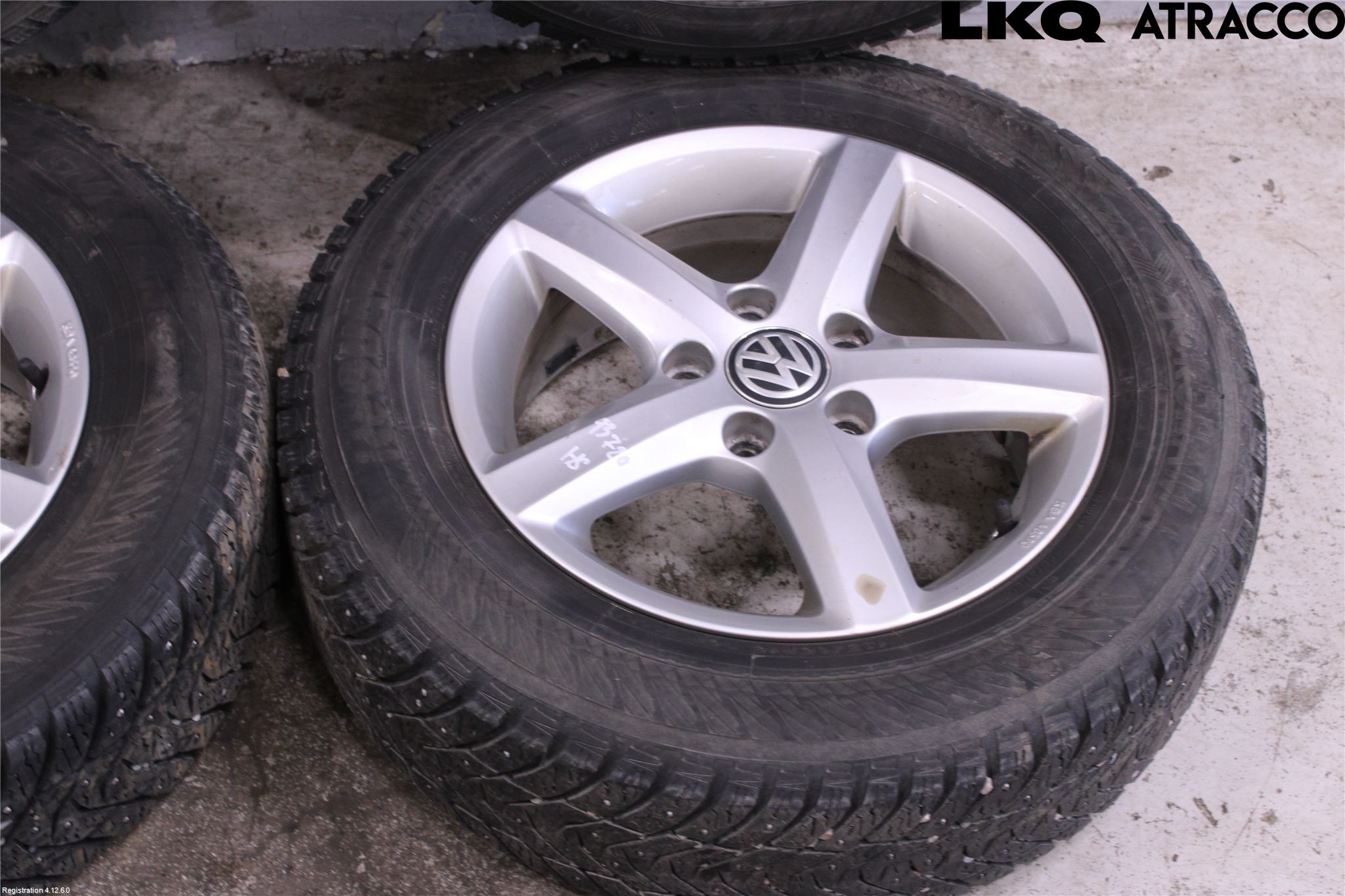 Volkswagen VW GOLF / E-GOLF VII 13-20 Vinterdäck Alumfälg 4St