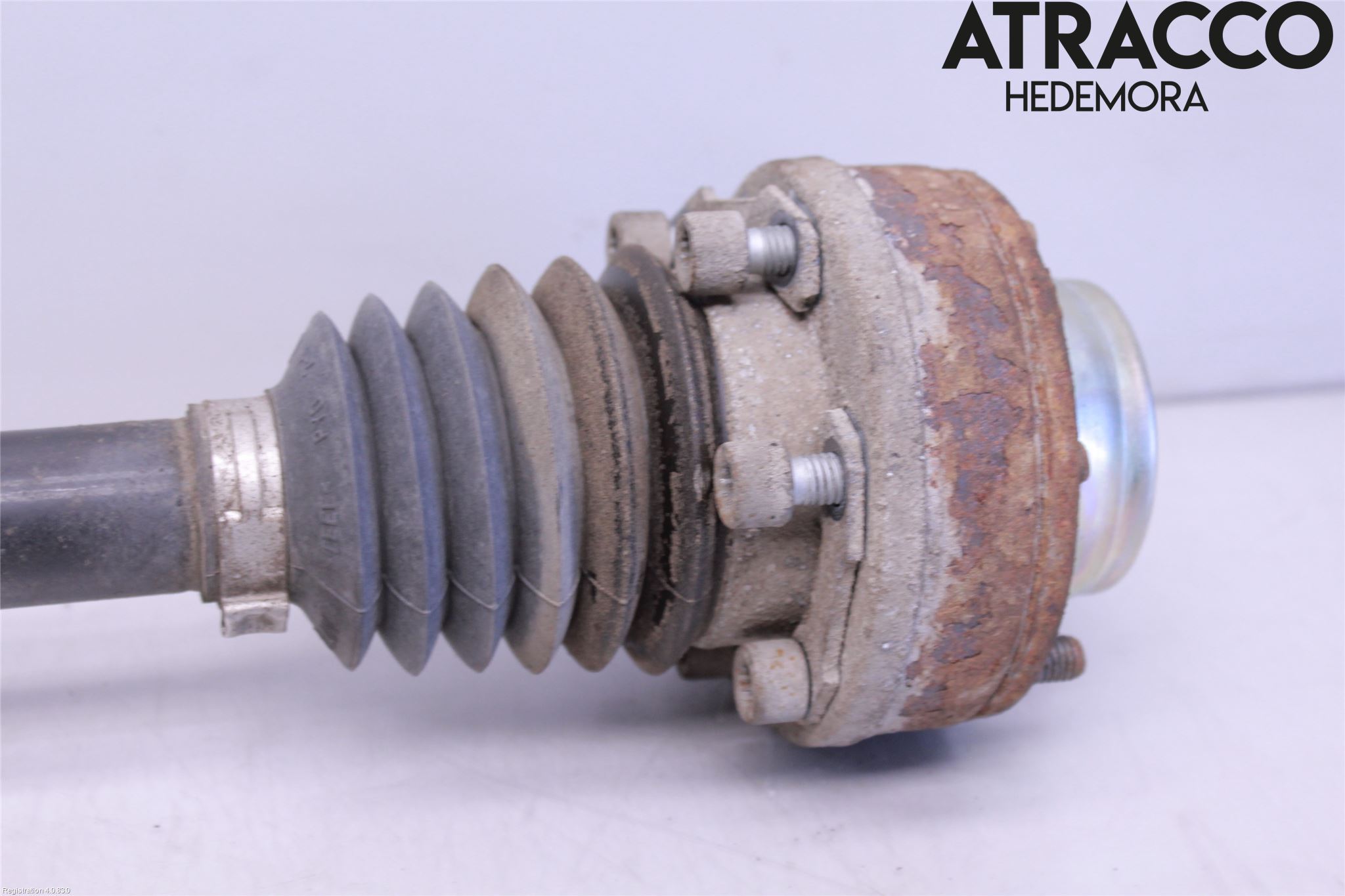 Volkswagen VW TIGUAN 16-24 Drivaxel Bak Höger