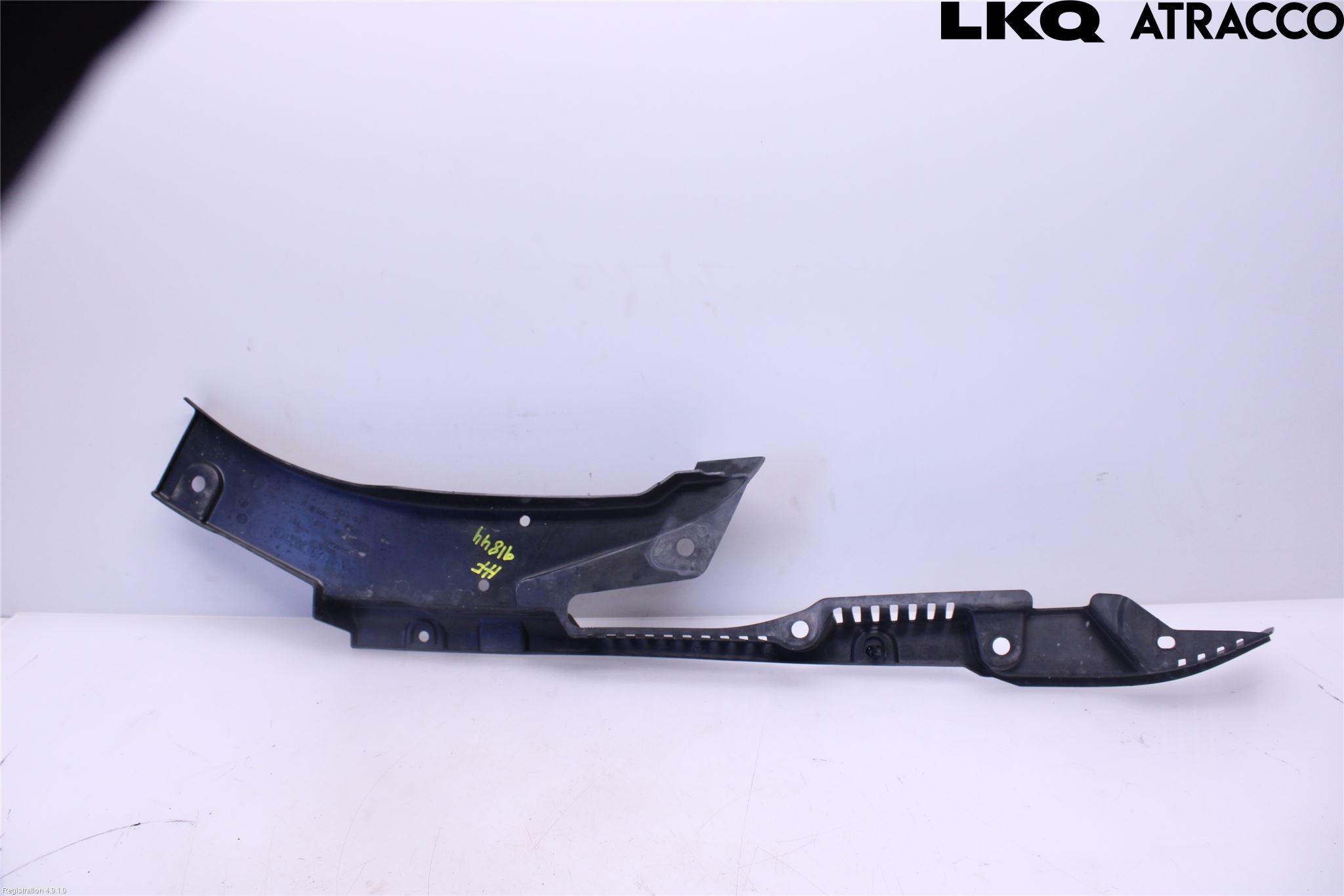 Volvo XC60 18- Täckplast Front