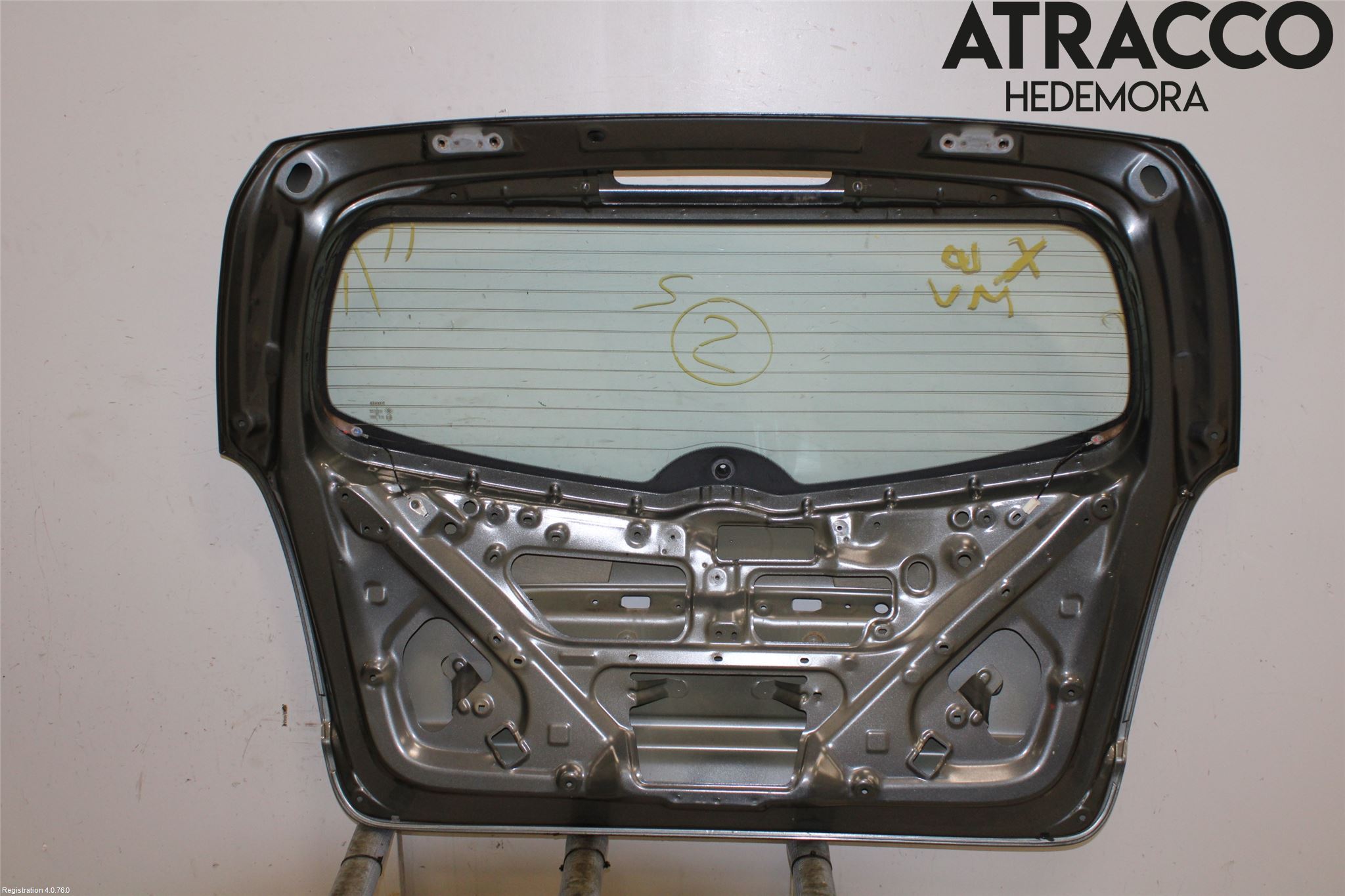 Toyota COROLLA VERSO 04-07 Baklucka Kombi