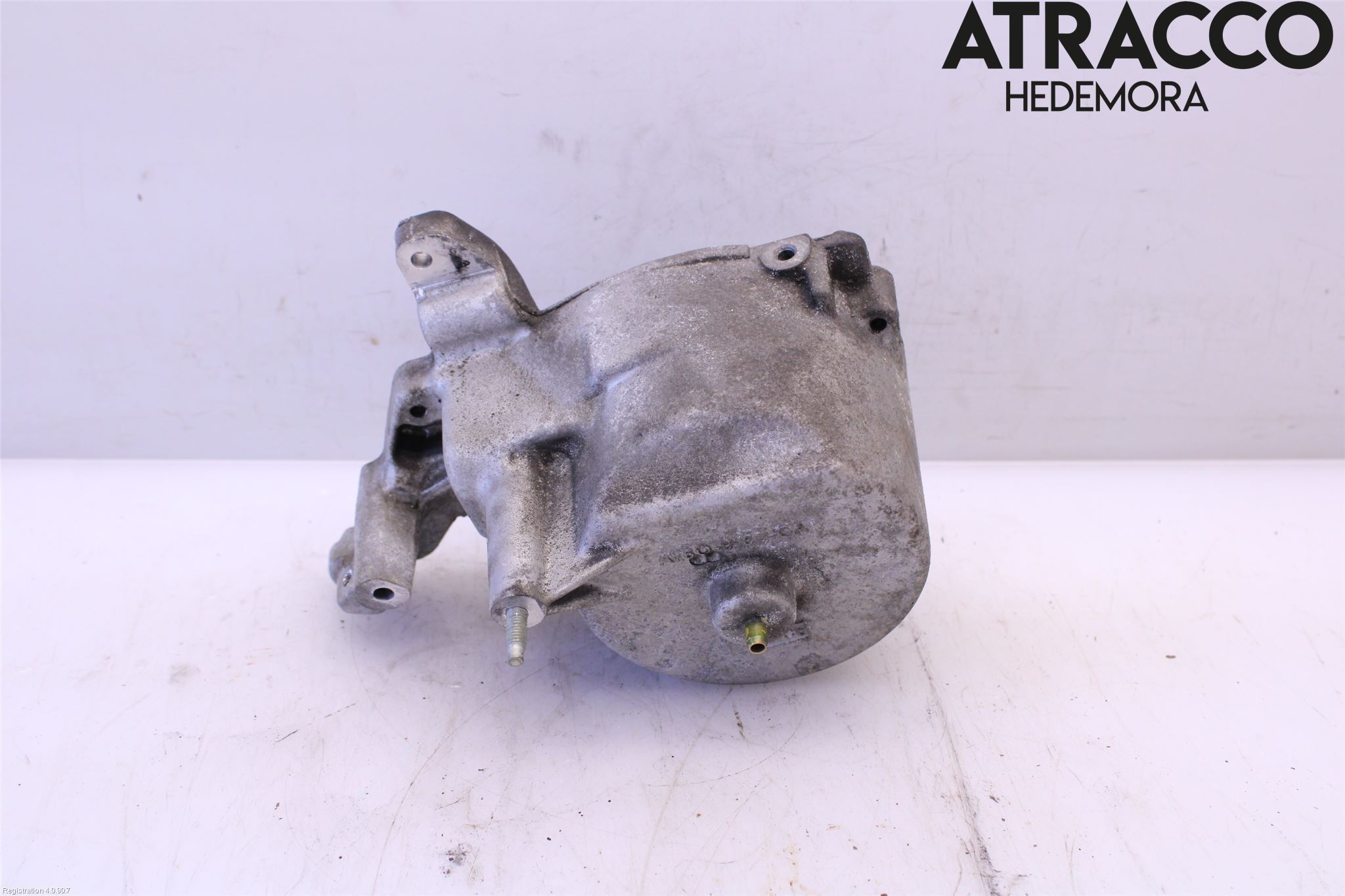 Ford TRANSIT/TOURNEO CONNECT 13-22 Bränslefilter-Hållare