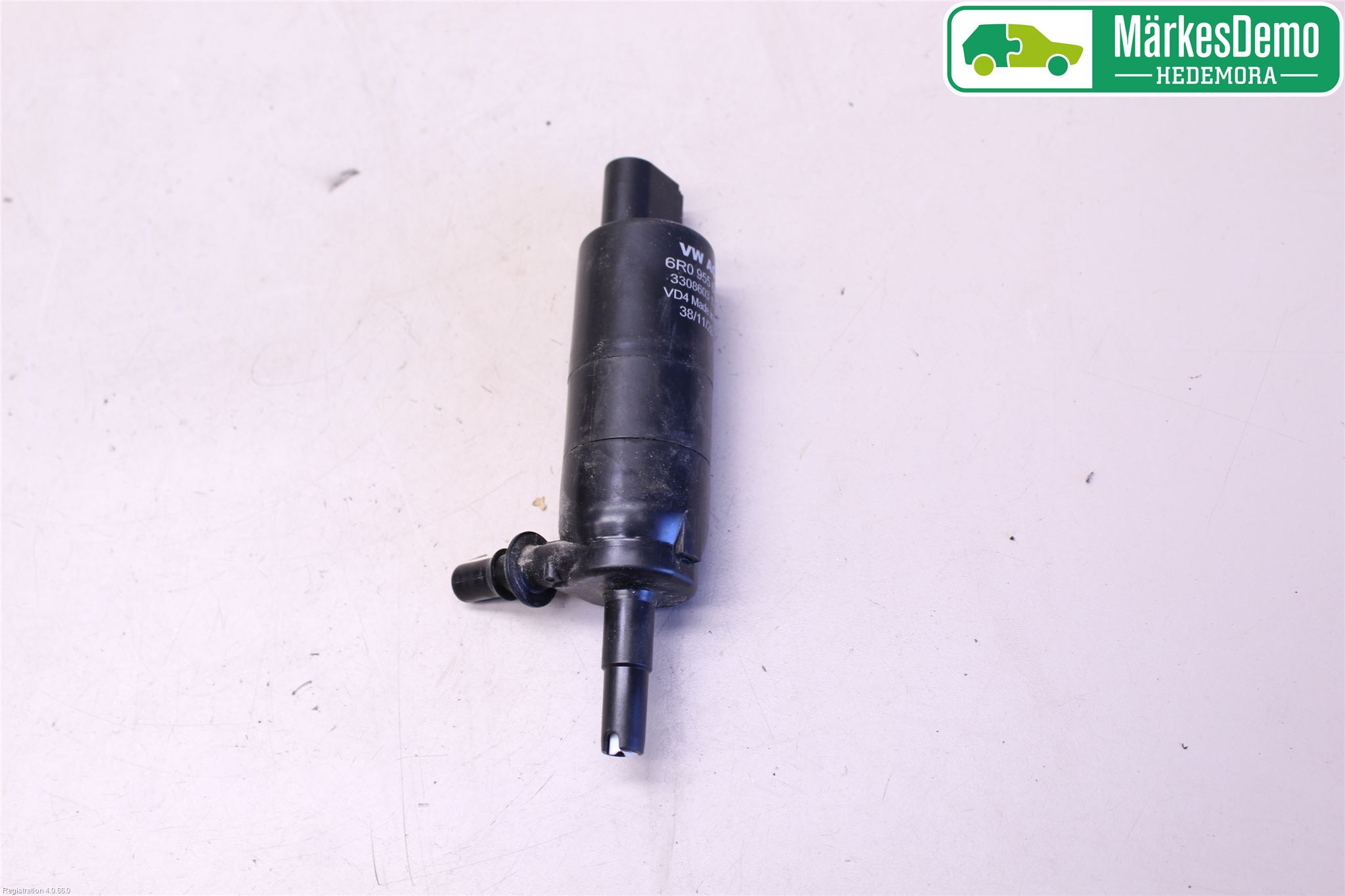 Volkswagen VW TIGUAN 07-16 Spolarpump Vindruta