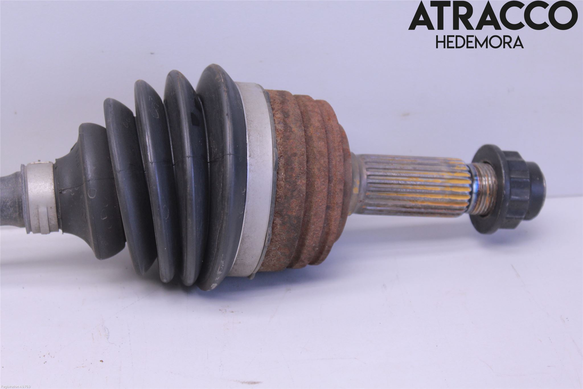Toyota AYGO 15-21 Drivaxel Fram Vänster