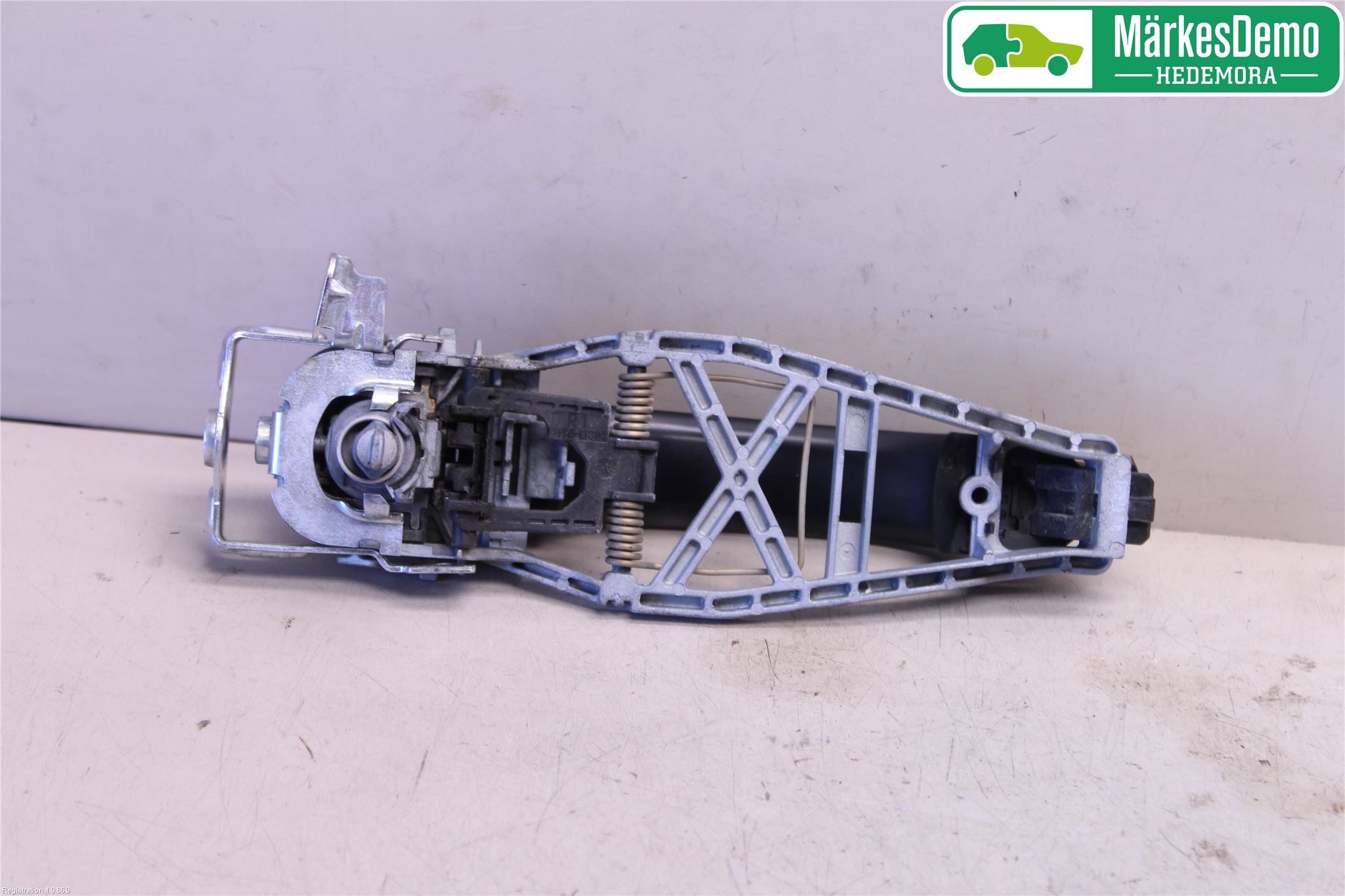 Volkswagen VW TRANSP/CARAVELLE (T5) 04-15 Dörrhandtag Yttre Hö