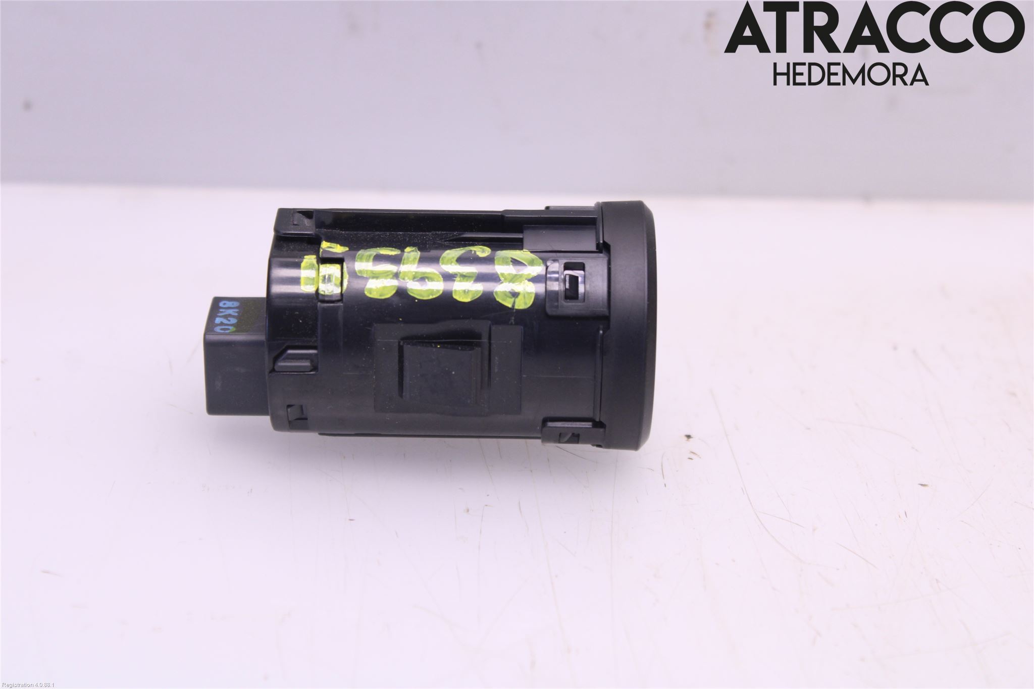 Mazda 3 IV 19- Startknapp Personbil