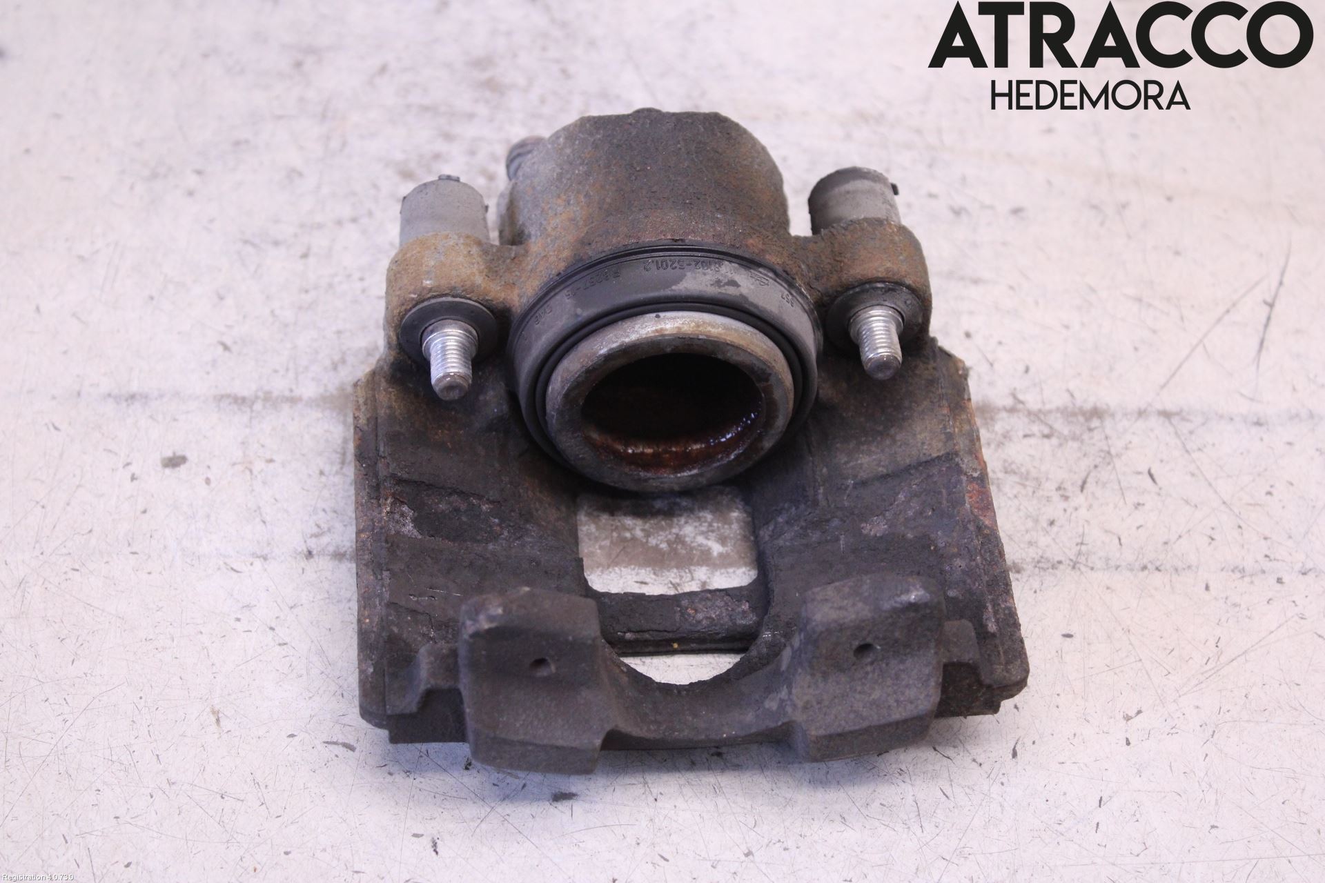 Toyota YARIS XP130 15-20 Bromsok Fram Vänster