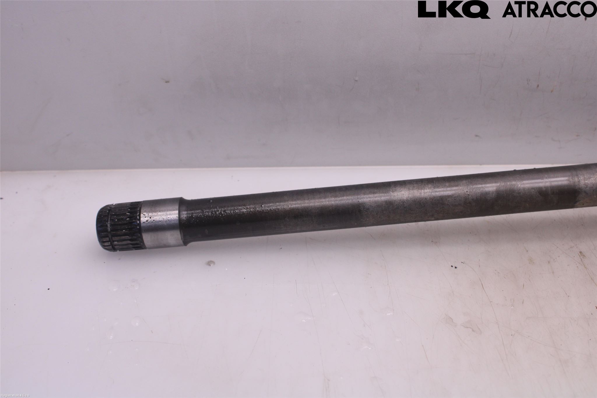 BMW 3 E90/91 SED/TOU 05-12 Drivaxel Fram Höger