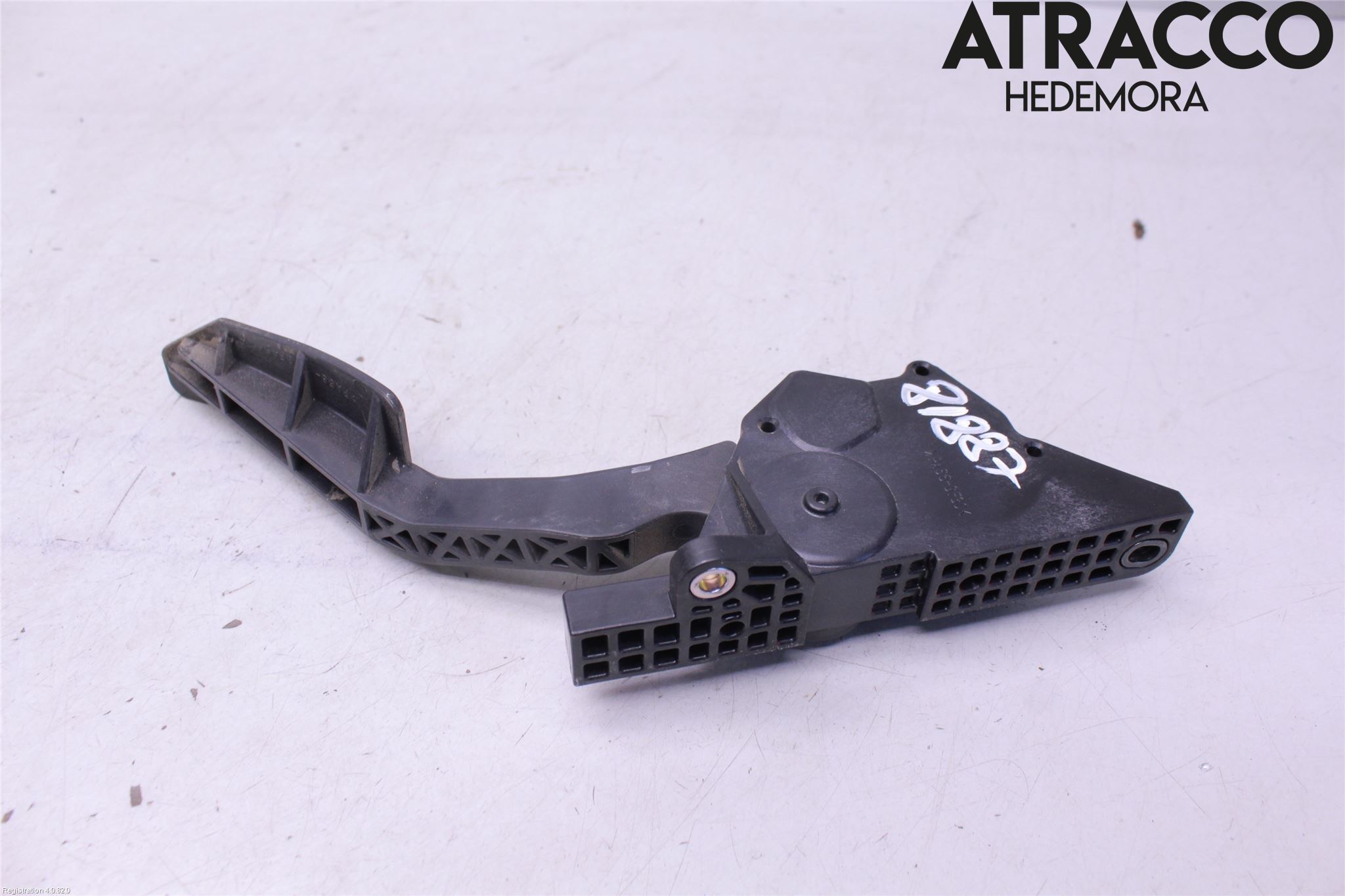 Isuzu D-MAX Gaspedal