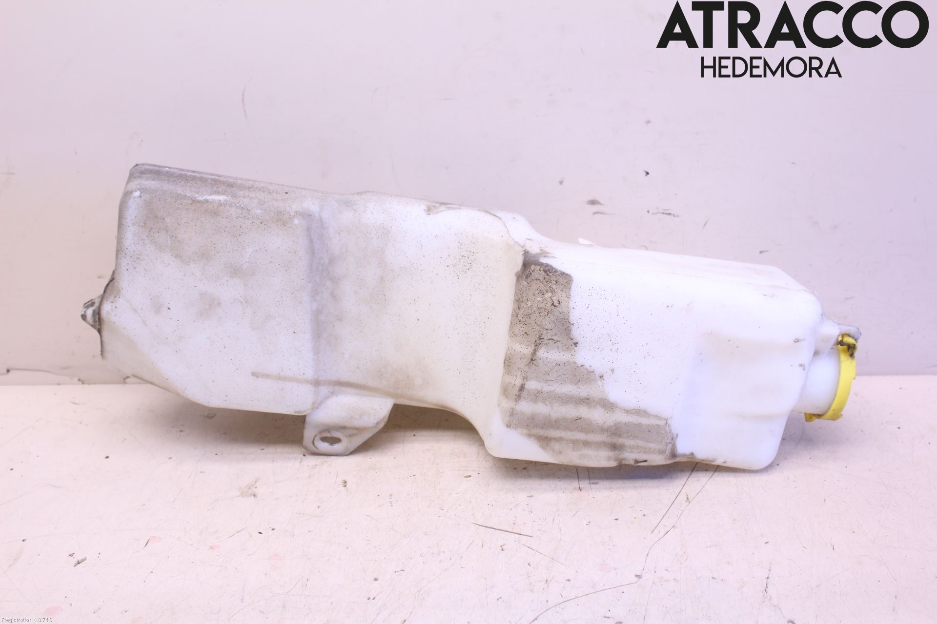 Dodge PICK UP RAM 81- Spolartank Vindruta-Strål