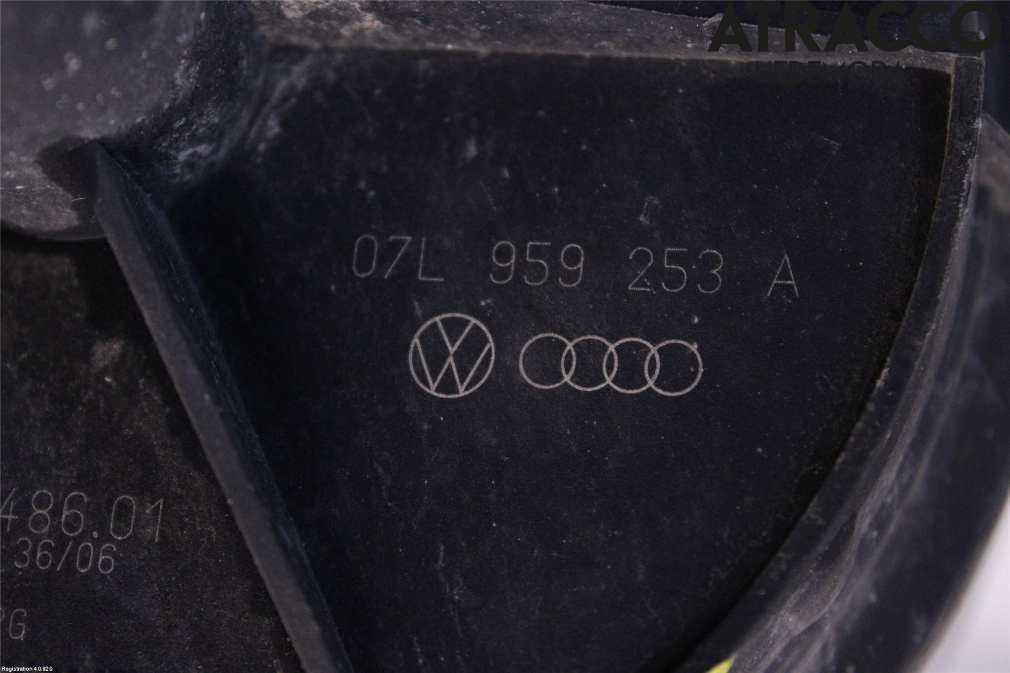 Audi A8/S8 4E  02-09 Luftpump-Avgasrening