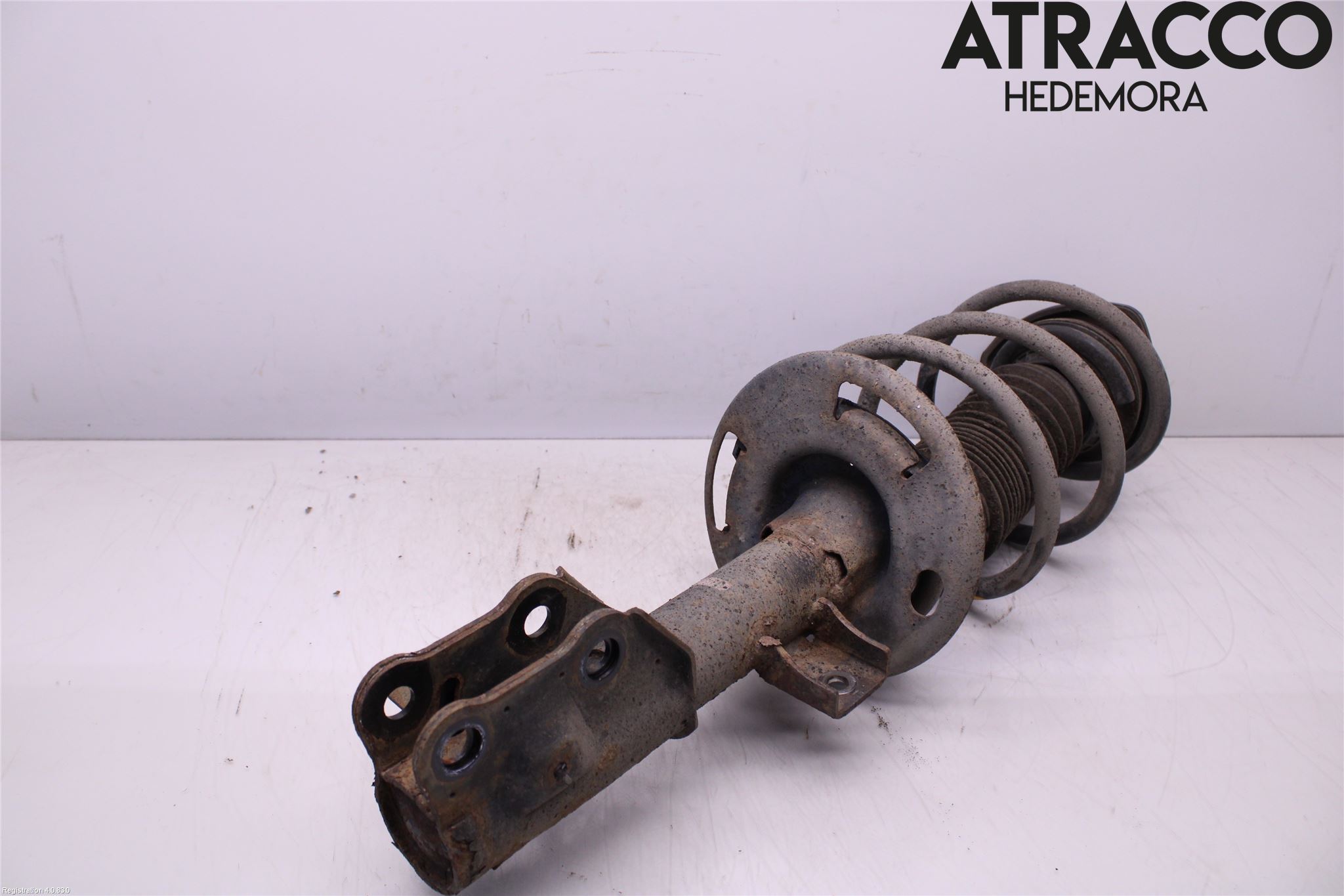 Mazda 3 III 14-19 Fjäderben Fram Vänster