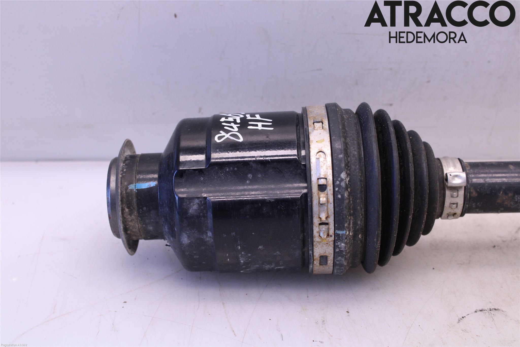Kia SPORTAGE (QL) 16-21 Drivaxel Fram Höger