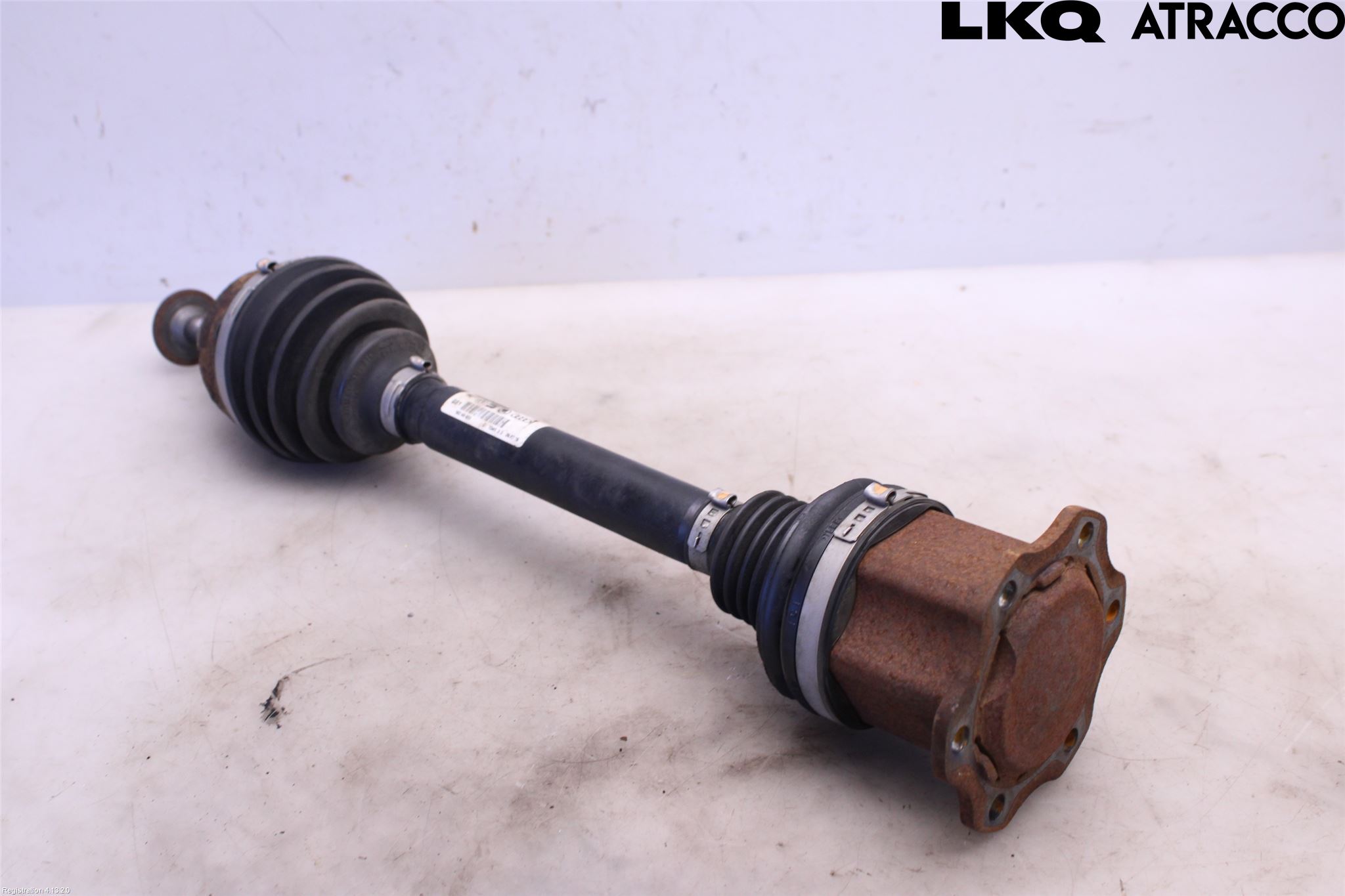 Audi Q5 09-16 Drivaxel Fram Vänster