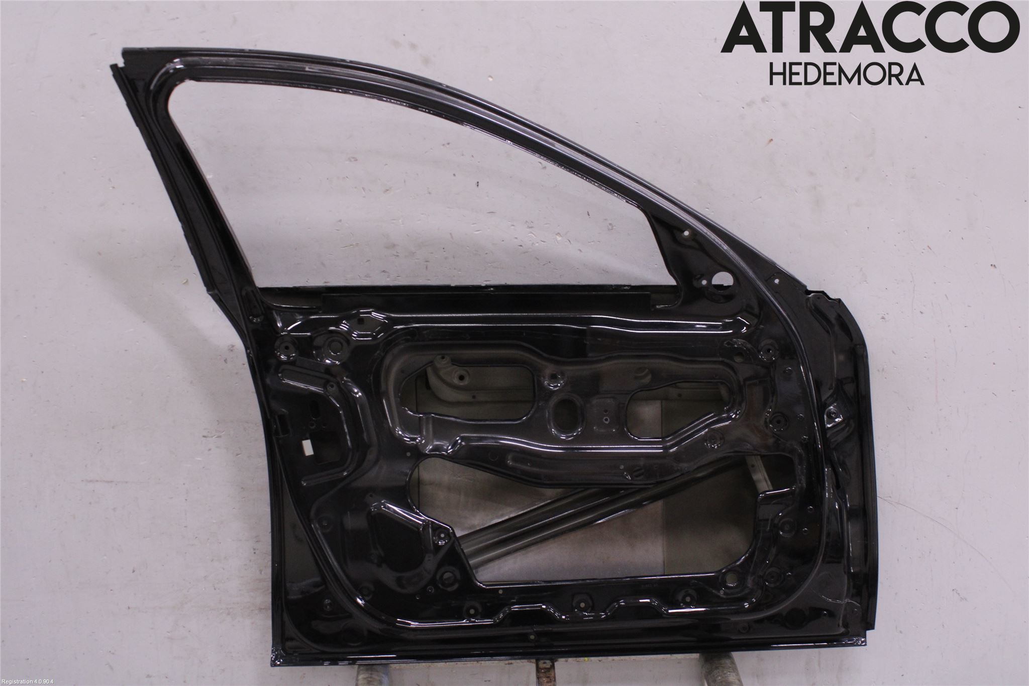 BMW 5 F10/F11/F18 09-17 Dörr Fram Vänster