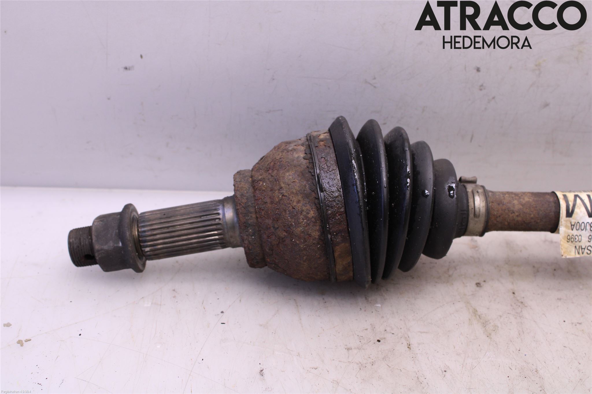 Nissan NV200/NV200 COMBI Drivaxel Fram Vänster